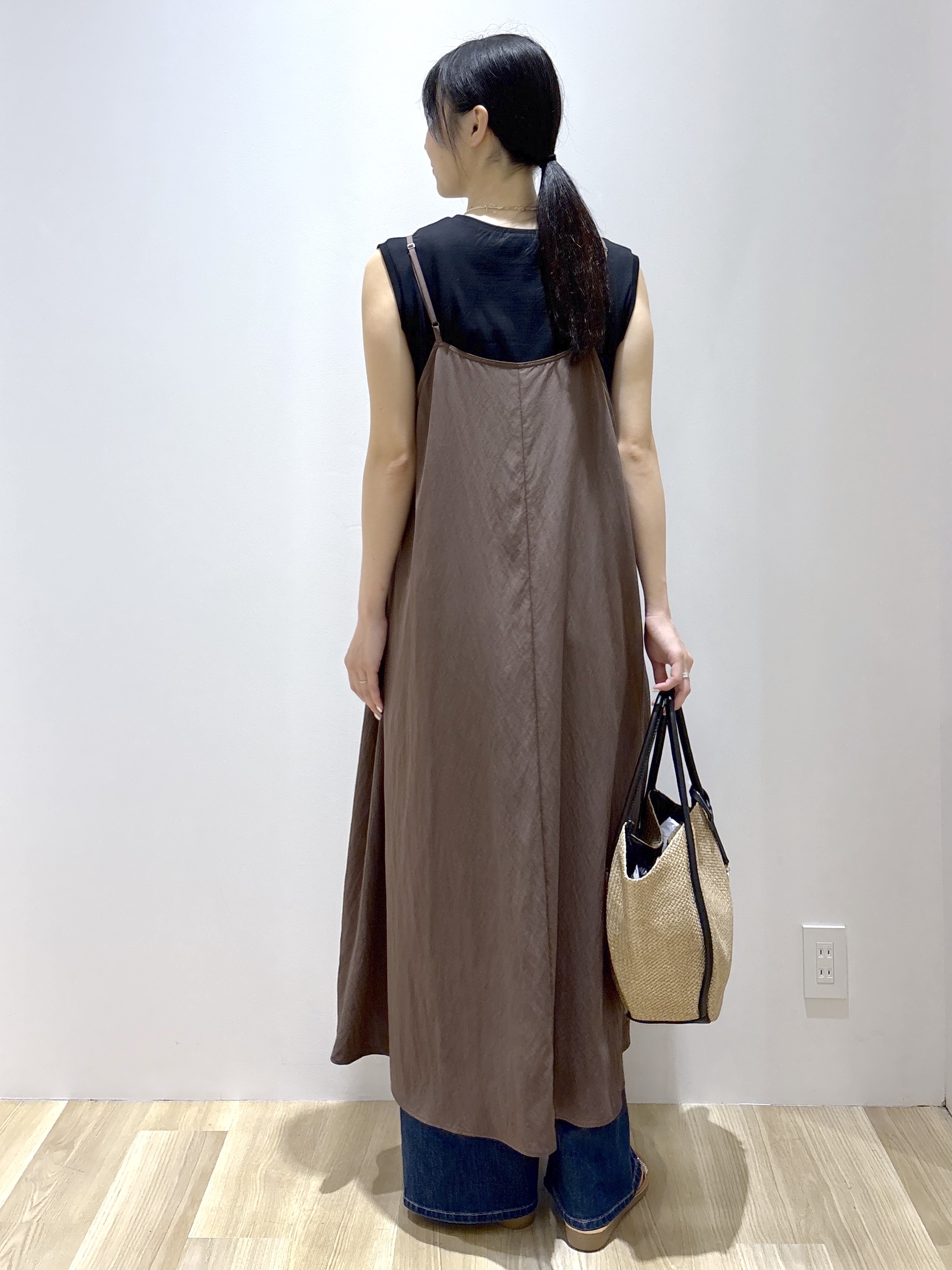 sachikoさんの「OPAQUE.CLIP｜マルチボーダーアソート ノースリーブTシャツ【洗濯機OK】」を使ったコーディネート