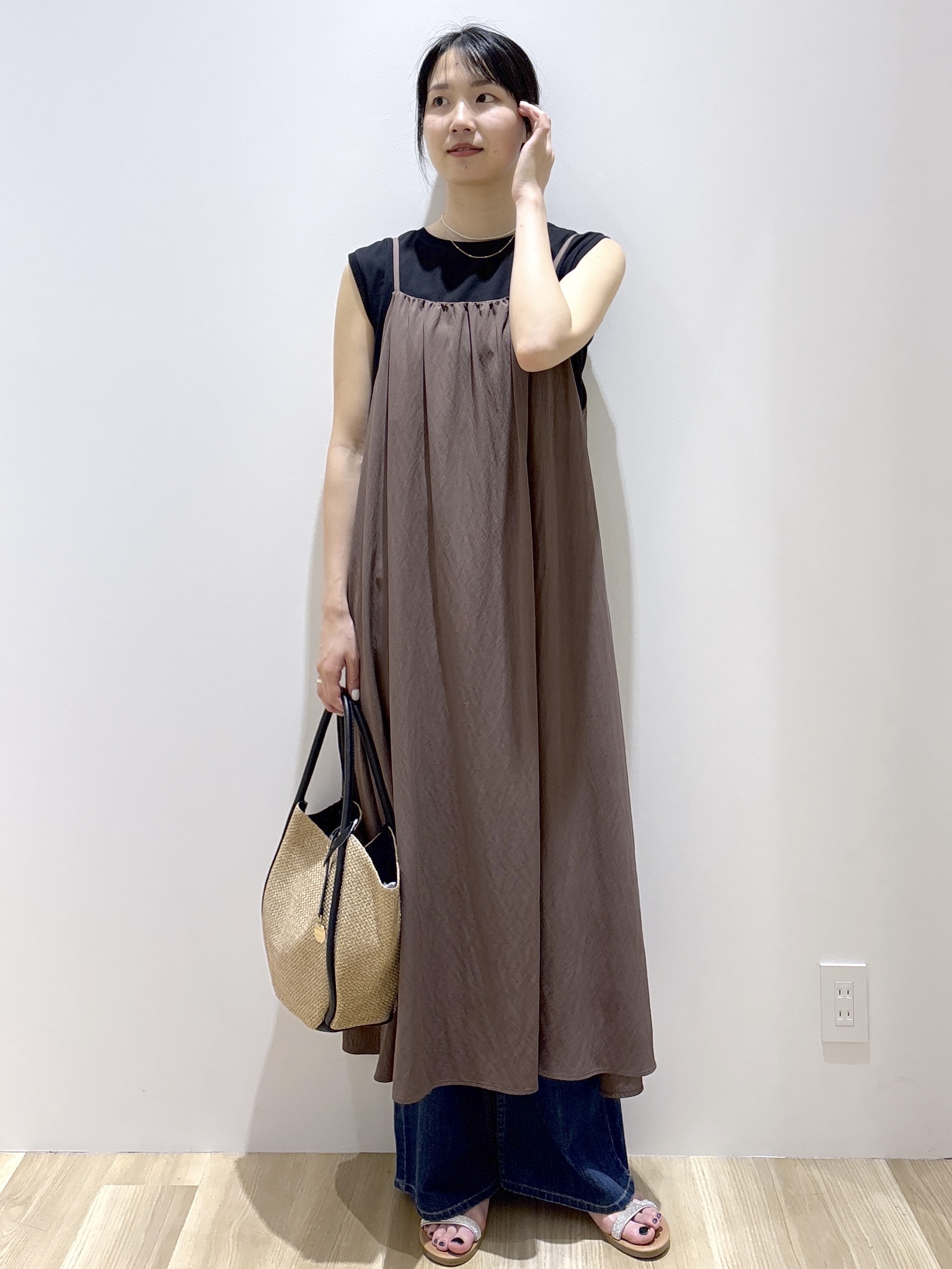 sachikoさんの「OPAQUE.CLIP｜マルチボーダーアソート ノースリーブTシャツ【洗濯機OK】」を使ったコーディネート