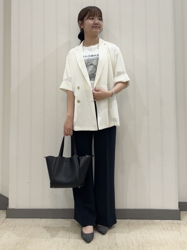 ちひさんの「INDIVI｜【ミドルサイズ／合皮】キャリアタックバッグ」を使ったコーディネート