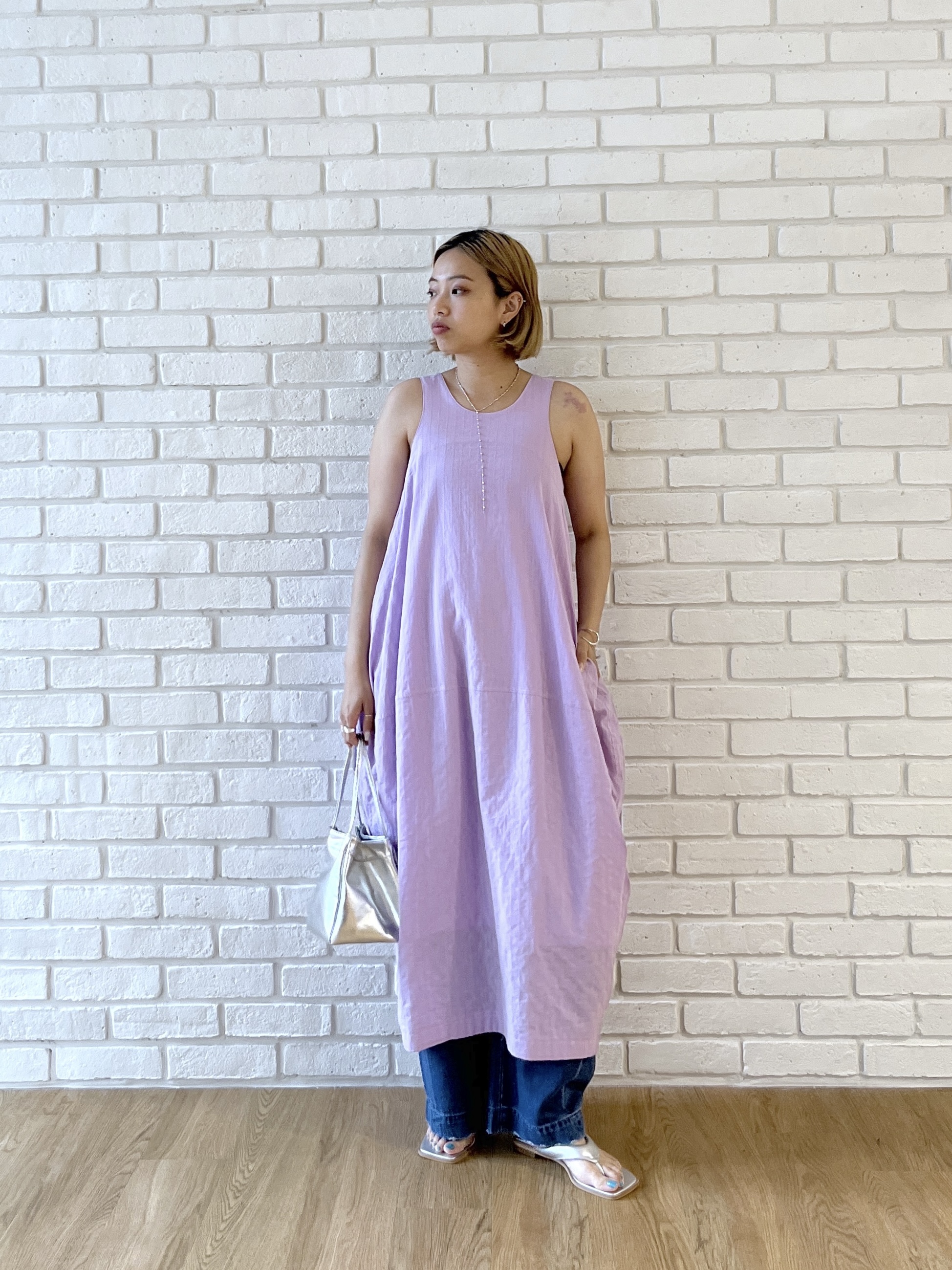 Harukaさんの「INDIVI｜ミニマルコクーンワンピース」を使ったコーディネート