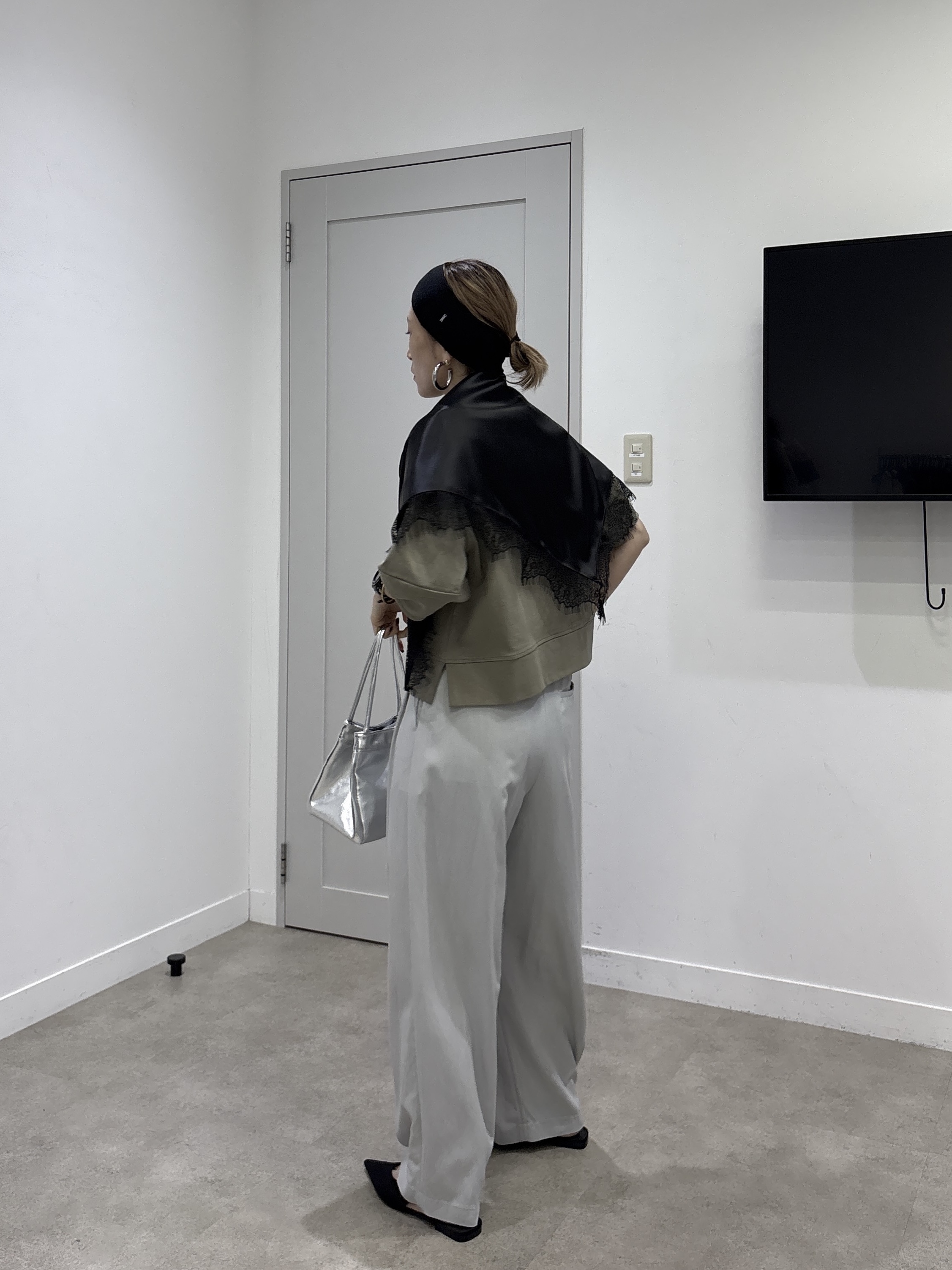 kotakiさんの「INDIVI｜ハーフスリーブフォルムカットソー【再入荷／マシンウォッシュ／接触冷感】」を使ったコーディネート