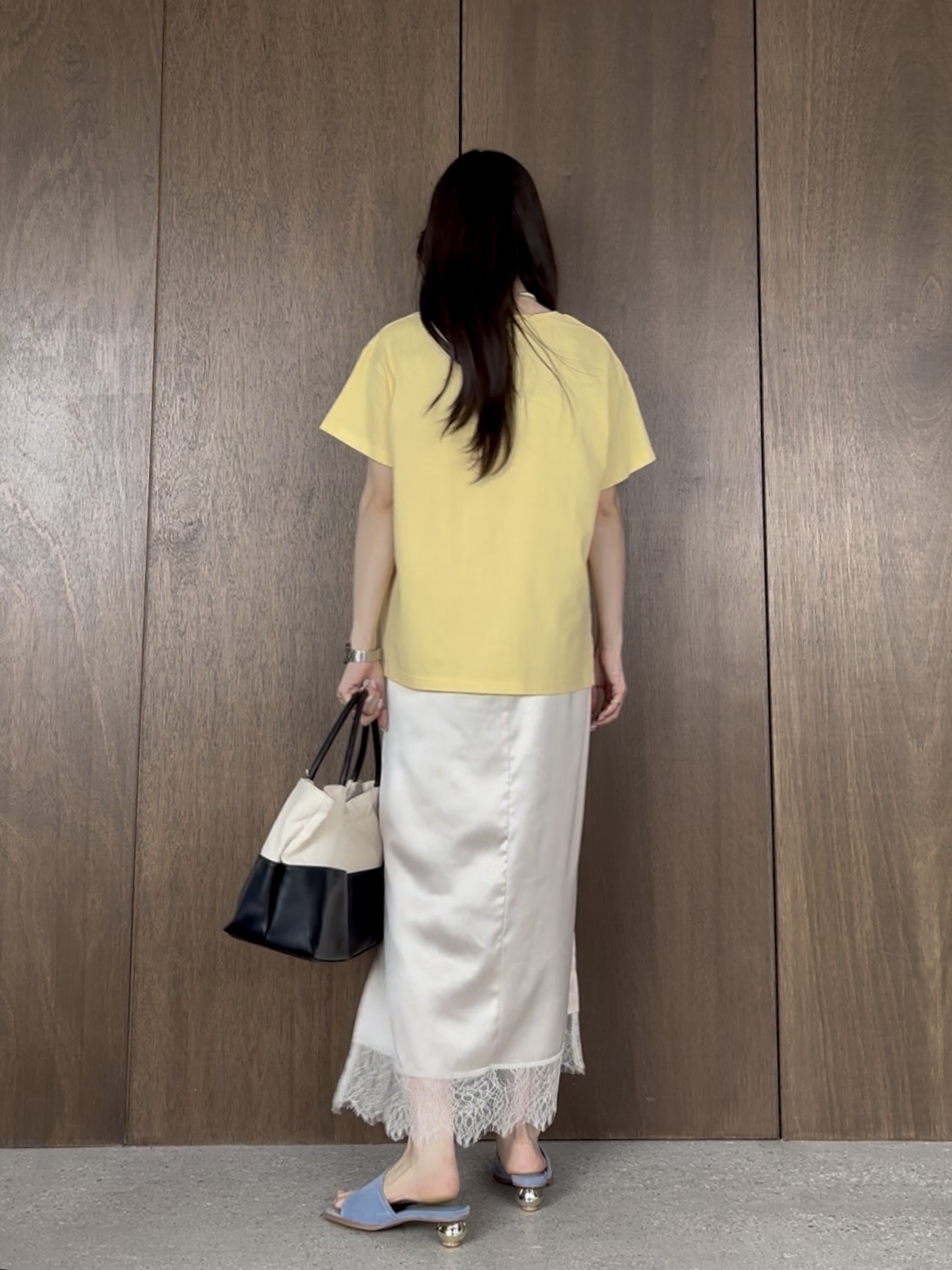 ibukiさんの「INDIVI｜レースサテンキャミドレス」を使ったコーディネート