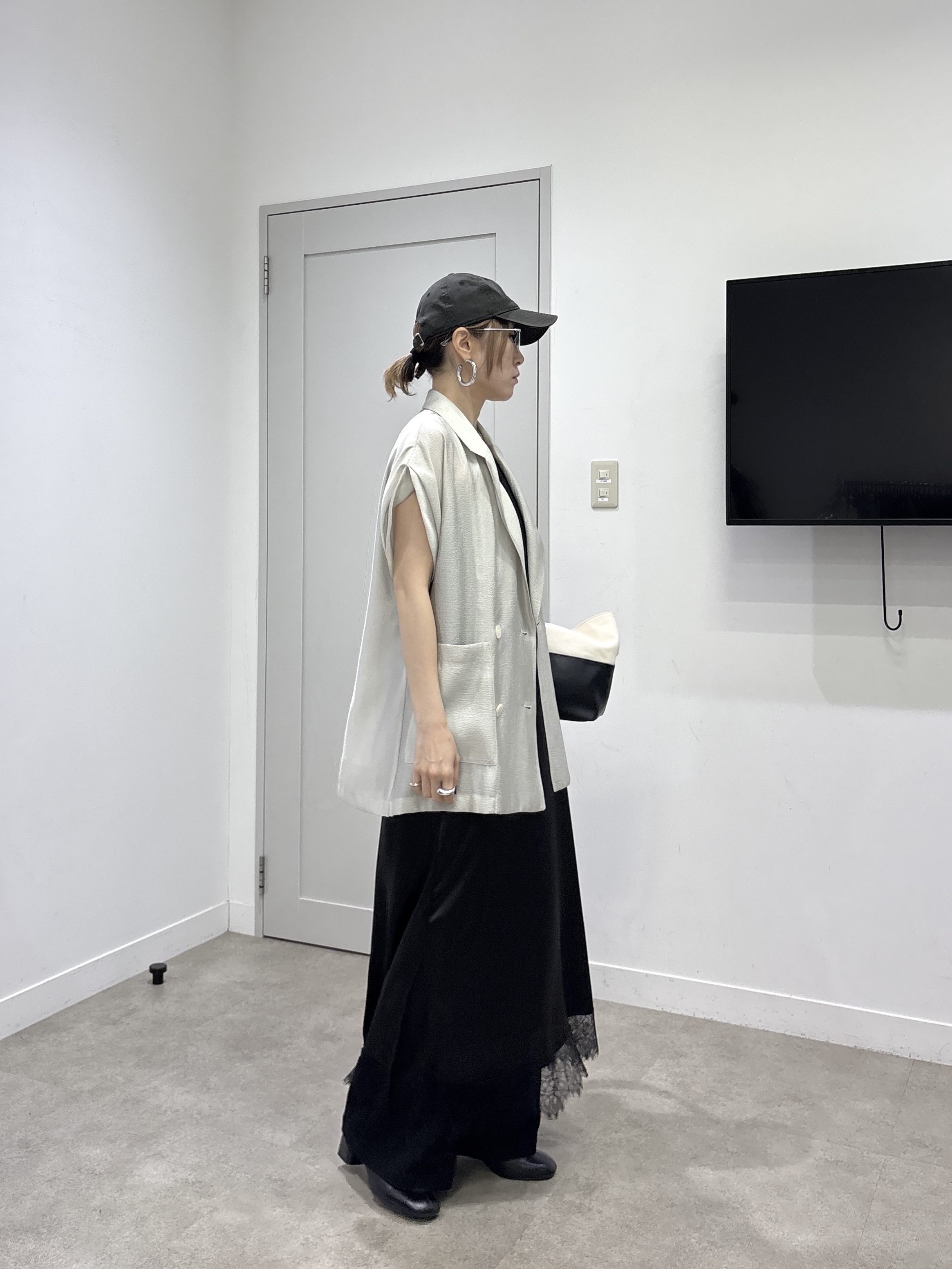 kotakiさんの「INDIVI｜ワッシャーシアー半袖ダブルジャケット」を使ったコーディネート