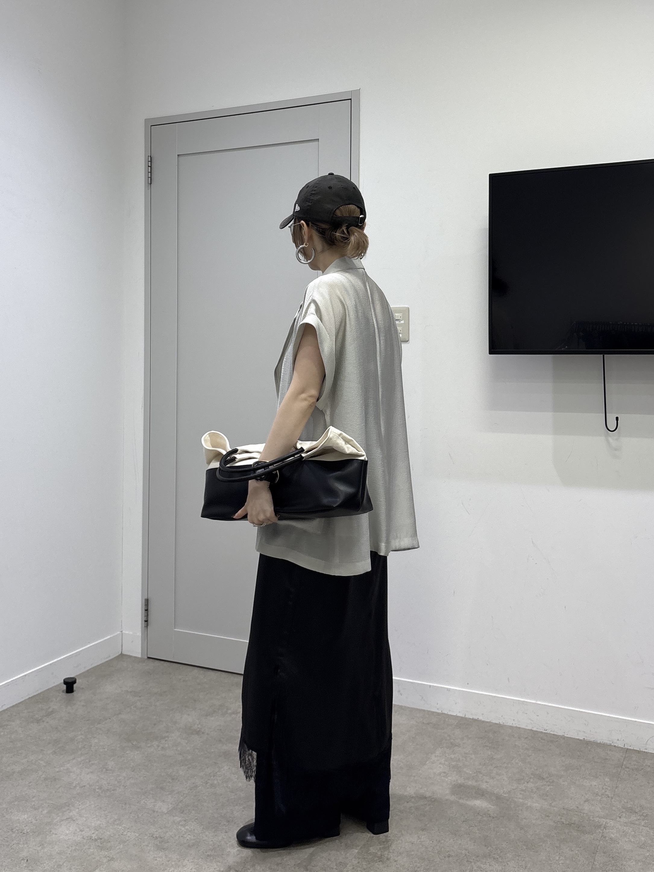 kotakiさんの「INDIVI｜ワッシャーシアー半袖ダブルジャケット」を使ったコーディネート