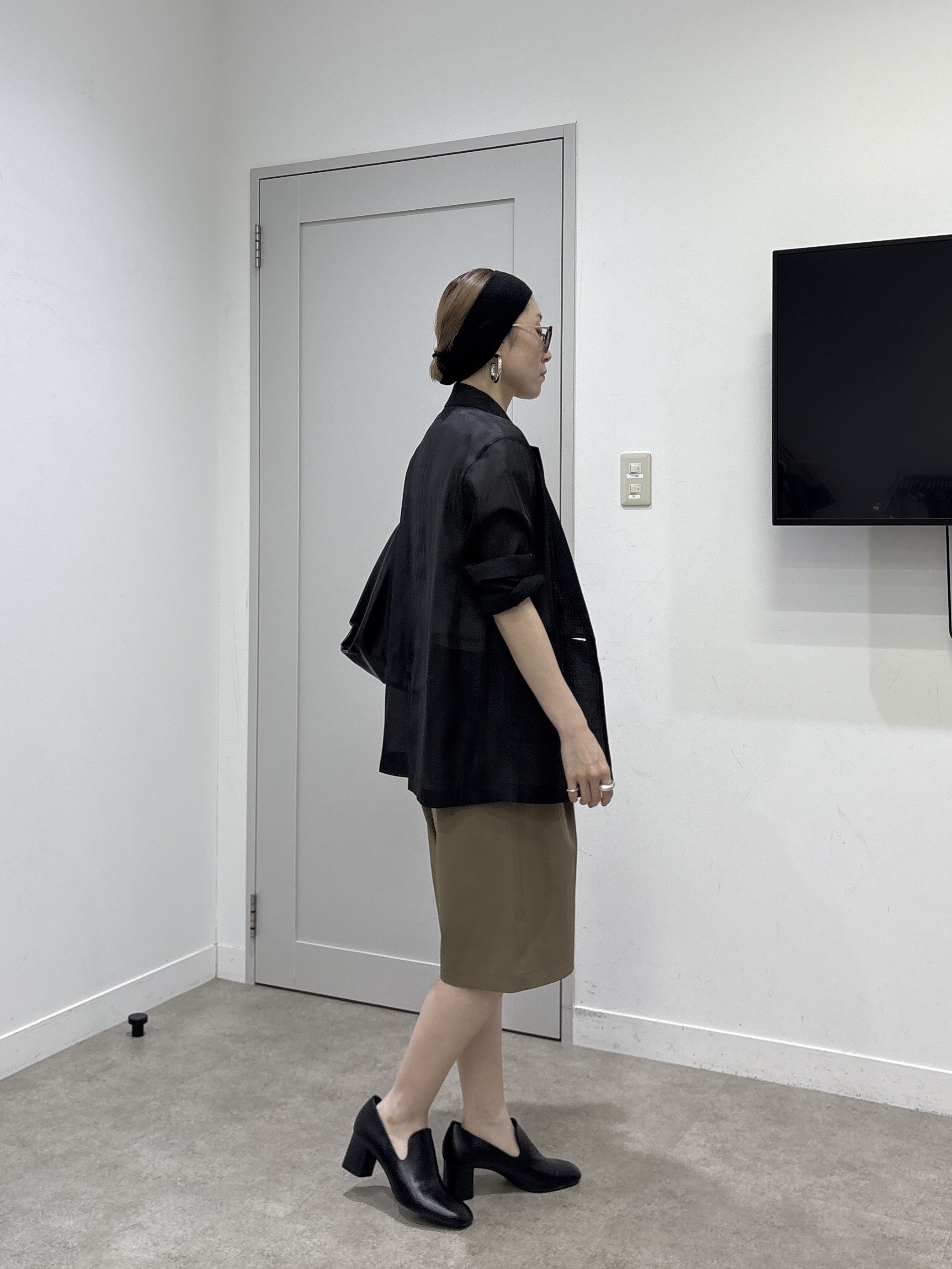 kotakiさんの「INDIVI｜【接触冷感/通気性】シアーシャツジャケット」を使ったコーディネート