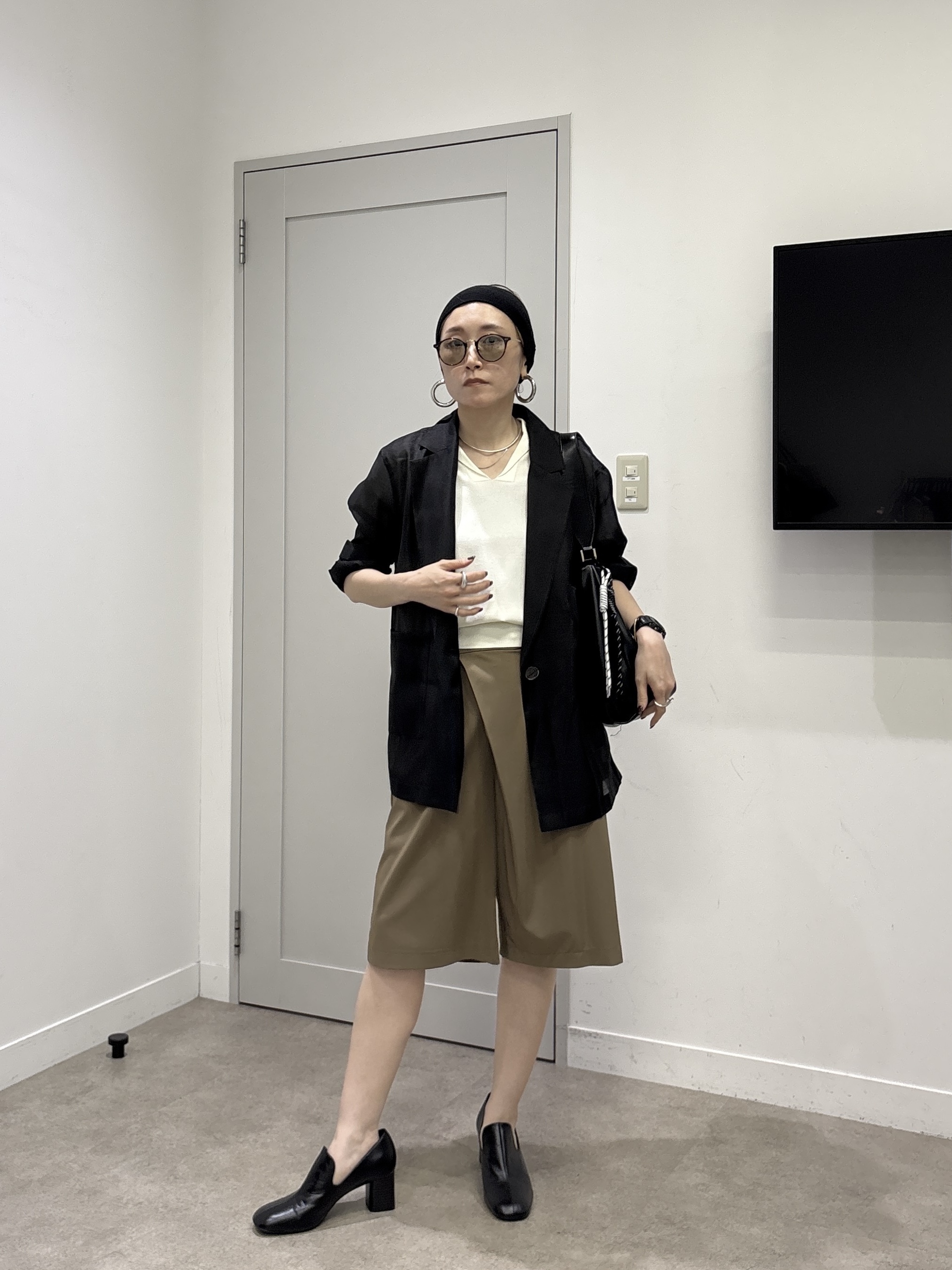 kotakiさんの「INDIVI｜【接触冷感/通気性】シアーシャツジャケット」を使ったコーディネート