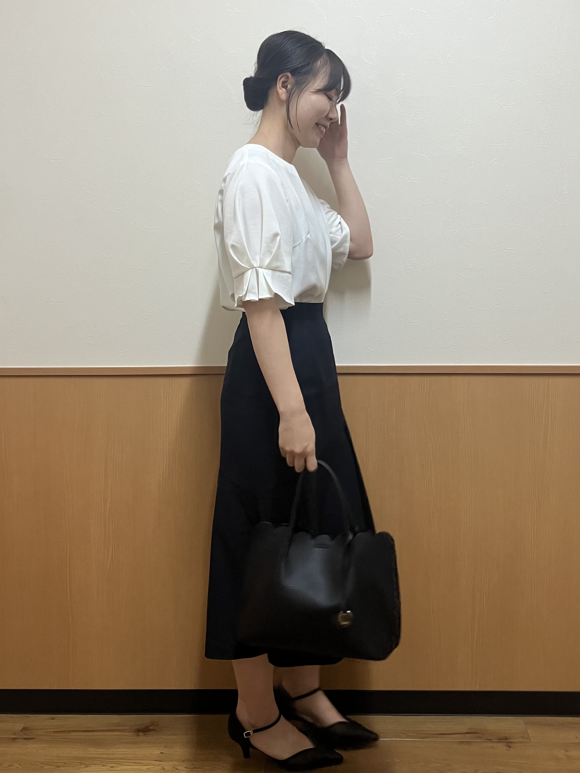 MAYUKIさんの「index｜【接触冷感／吸水速乾】タックパフスリーブブラウス《防シワ／洗濯機OK／XS～3L／8col》」を使ったコーディネート