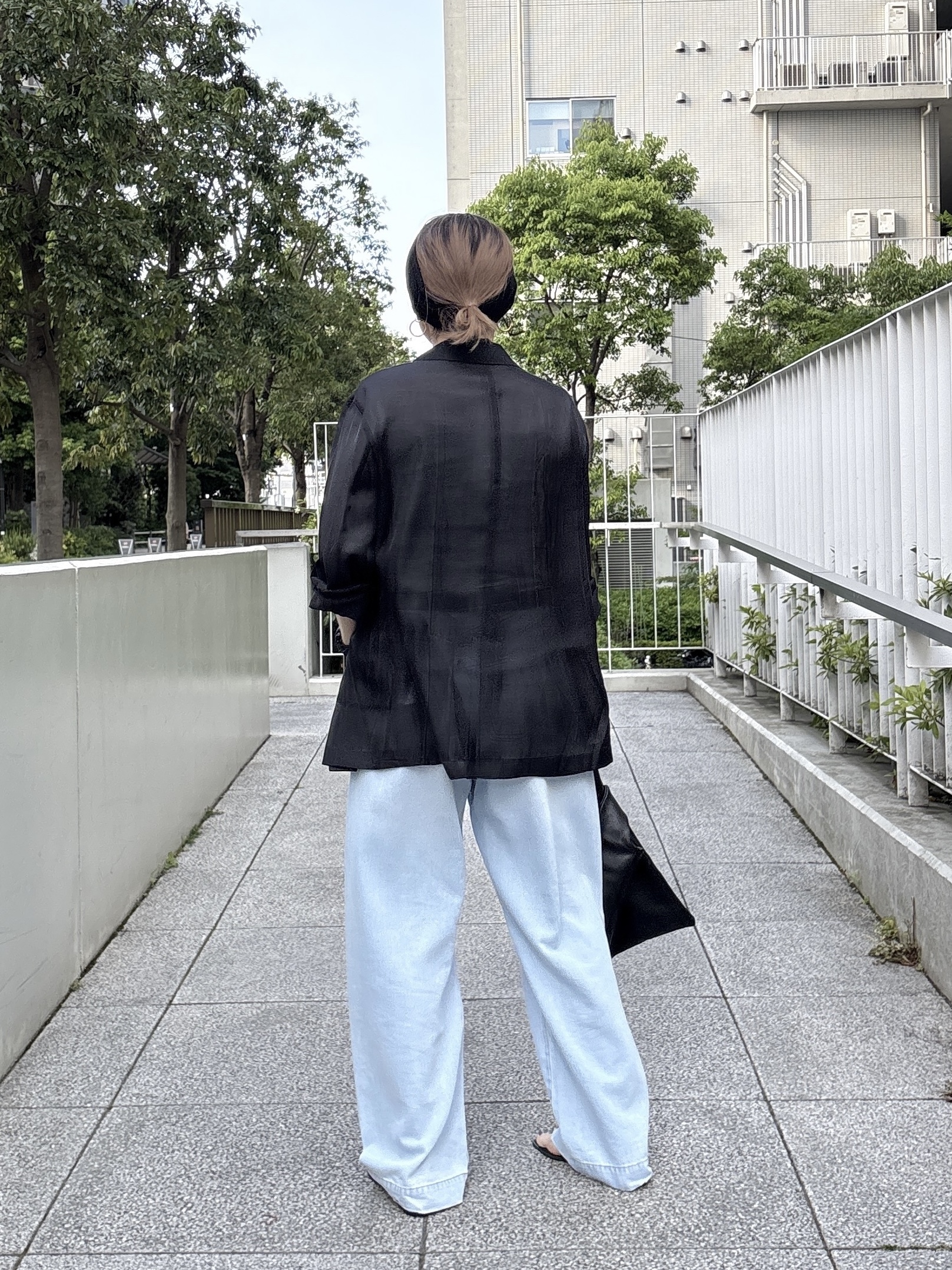 kotakiさんの「INDIVI｜【接触冷感/通気性】シアーシャツジャケット」を使ったコーディネート