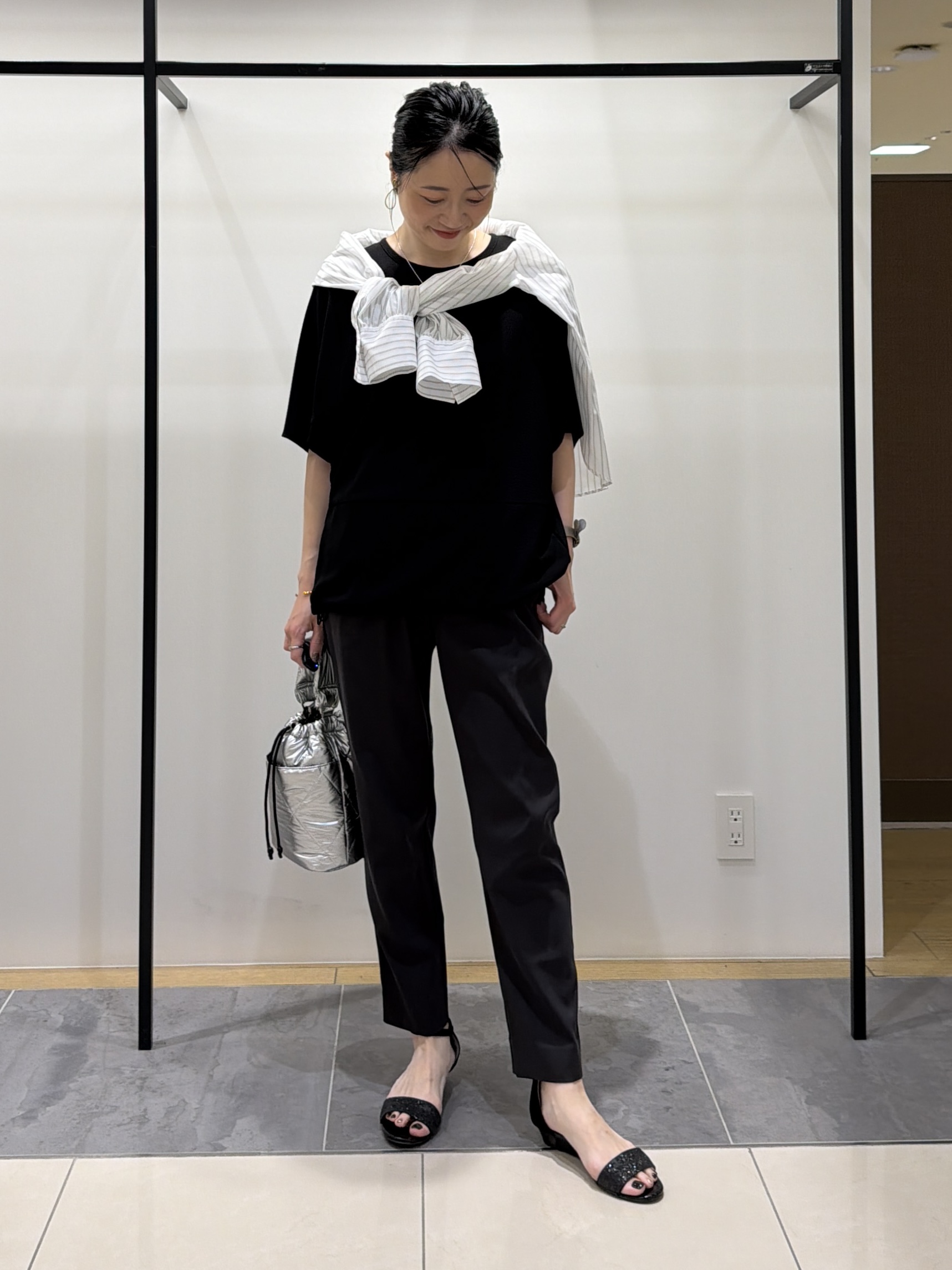 shihoさんの「INDIVI｜【洗える／2WAY／裾ドロスト付き】 ドルマンスリーブチュニックトップス」を使ったコーディネート