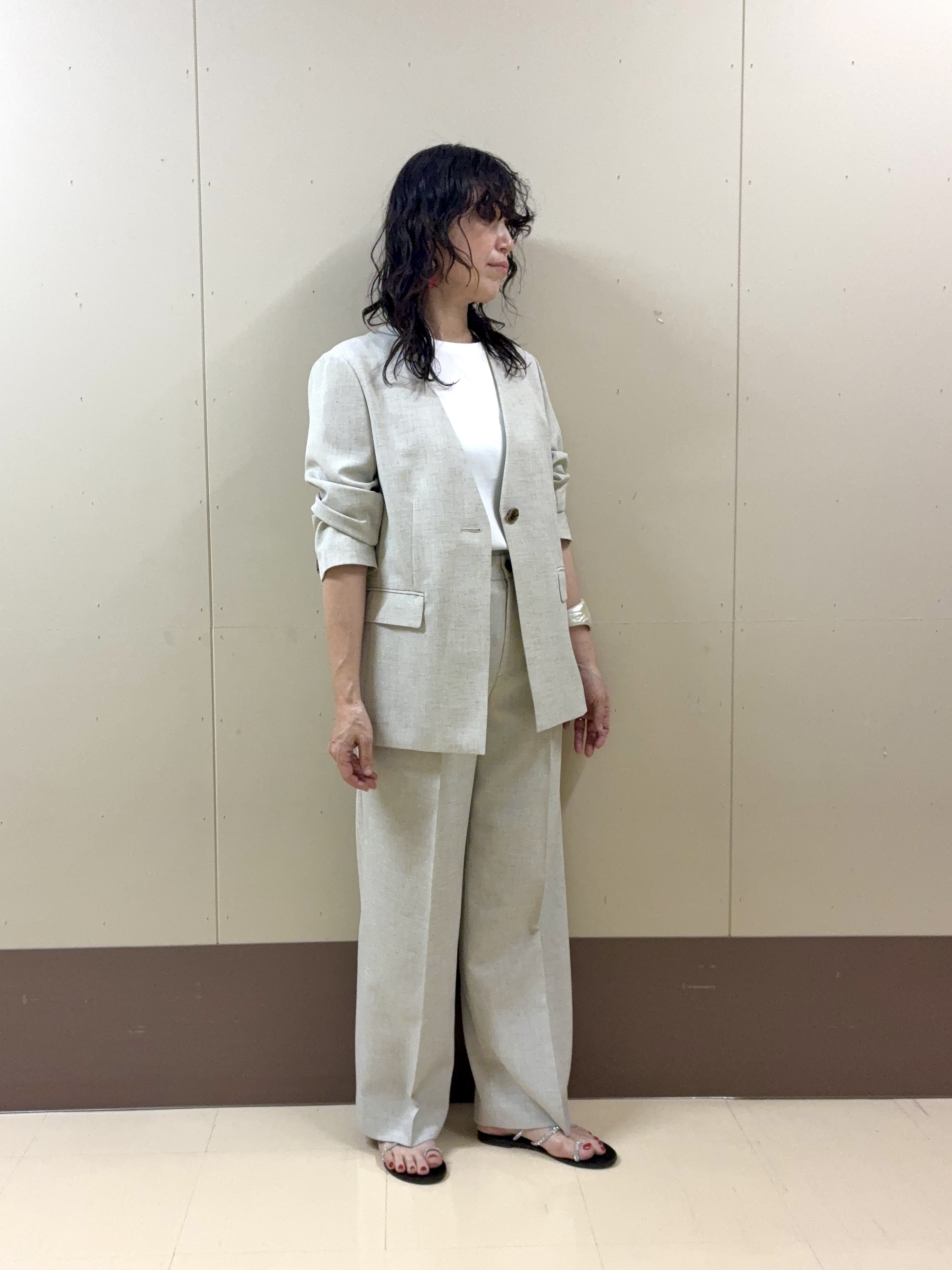 Noriさんの「UNTITLED｜【UV/接触冷感/消臭/抗菌防臭】ベーシックフレンチスリーブプルオーバー」を使ったコーディネート
