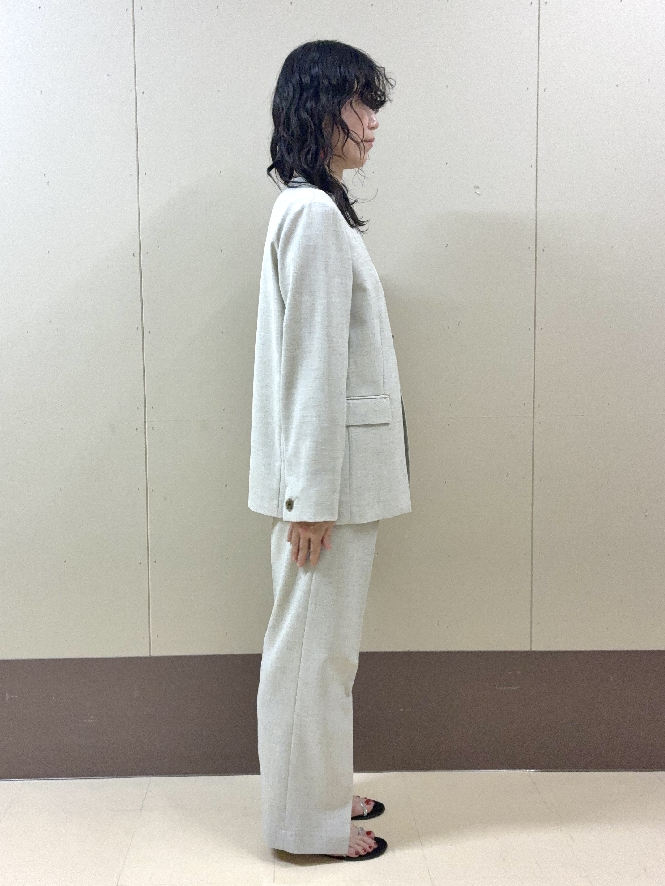 Noriさんの「UNTITLED｜【UV/接触冷感/消臭/抗菌防臭】ベーシックフレンチスリーブプルオーバー」を使ったコーディネート