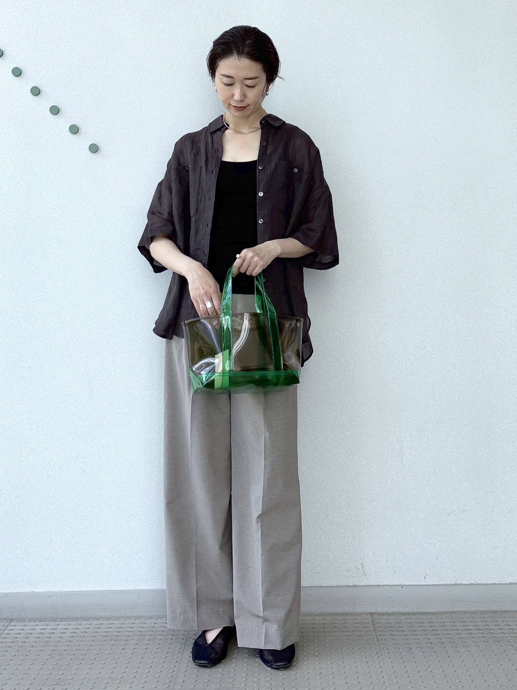 saitoさんの「DRESSTERIOR｜ピュアラミー シャツ」を使ったコーディネート