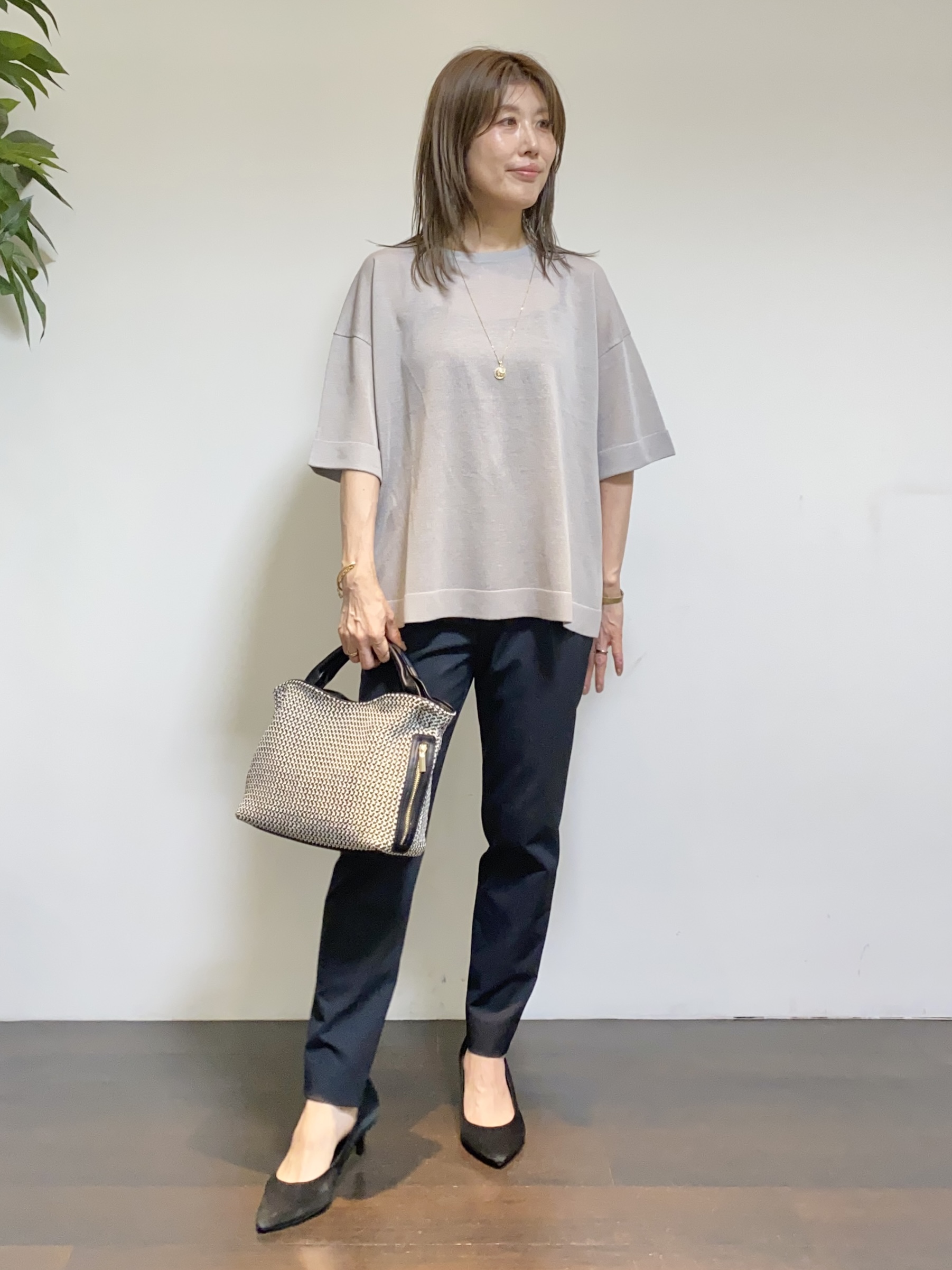 tomoさんの「UNTITLED｜◆【程よいシアー感/洗える】エアリーバイオジャケット」を使ったコーディネート