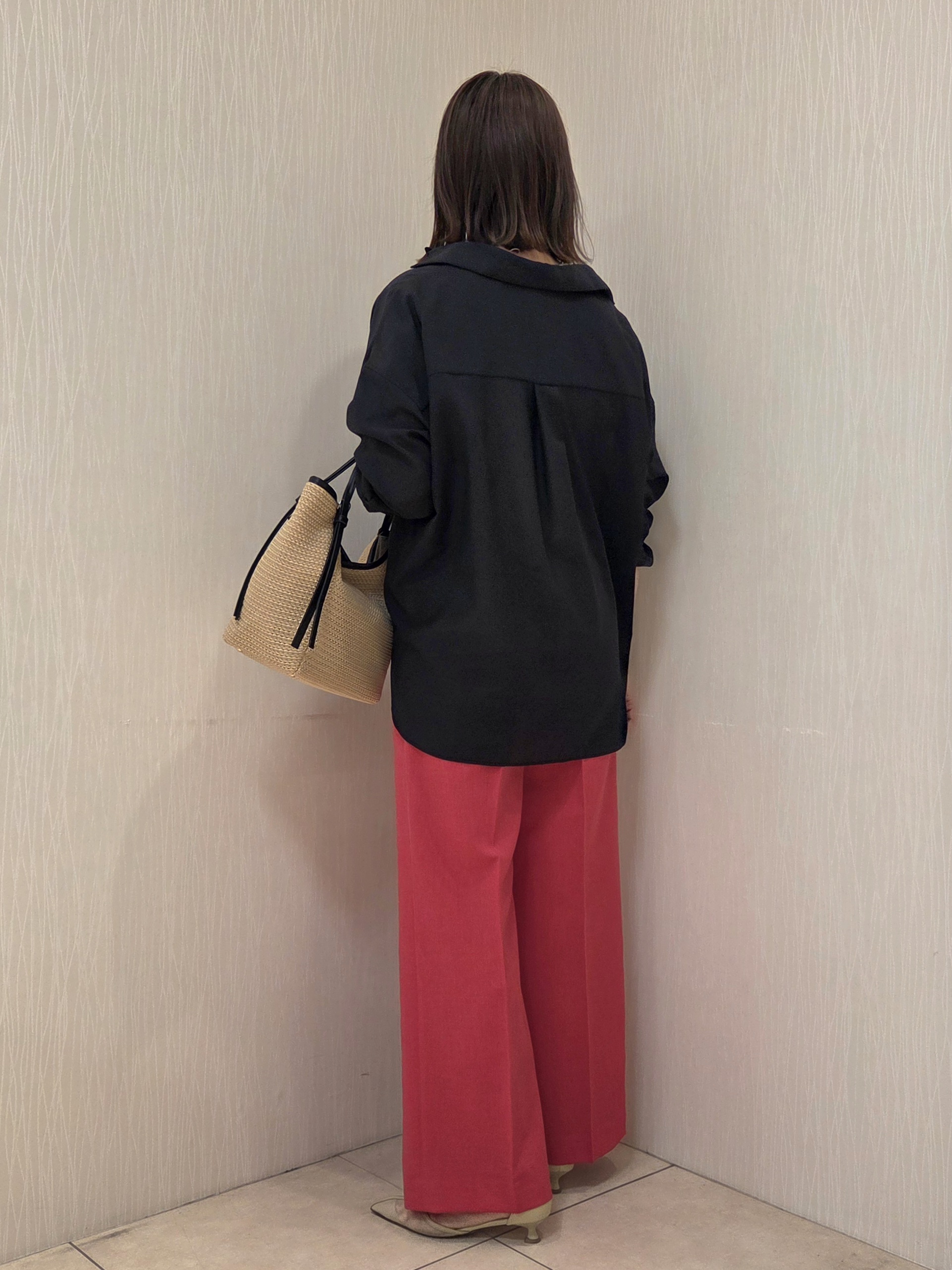 naokoさんの「UNTITLED｜◆【2WAY/マシンウォッシャブル】カシュクールデザインシャツ」を使ったコーディネート