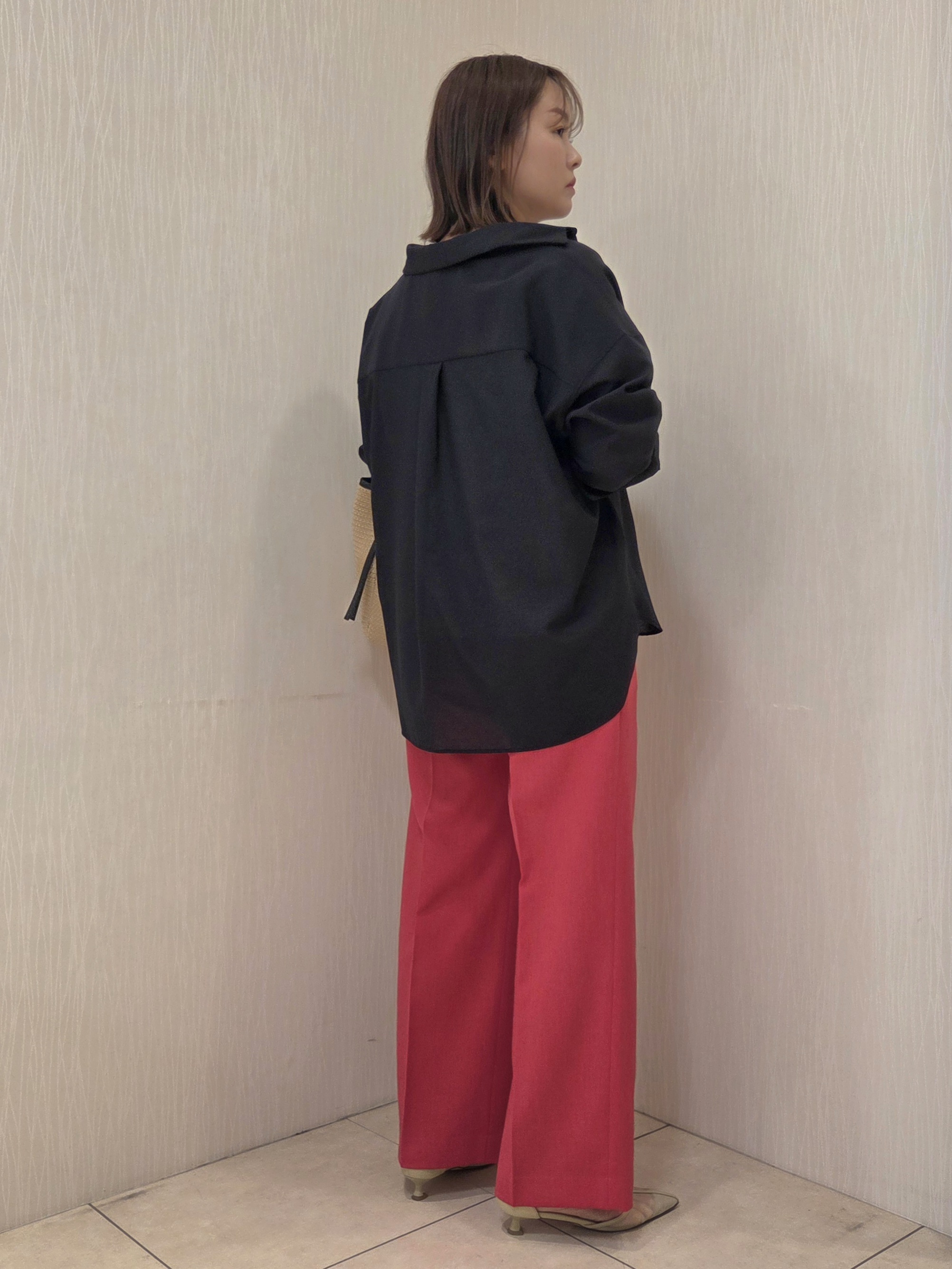 naokoさんの「UNTITLED｜◆【2WAY/マシンウォッシャブル】カシュクールデザインシャツ」を使ったコーディネート