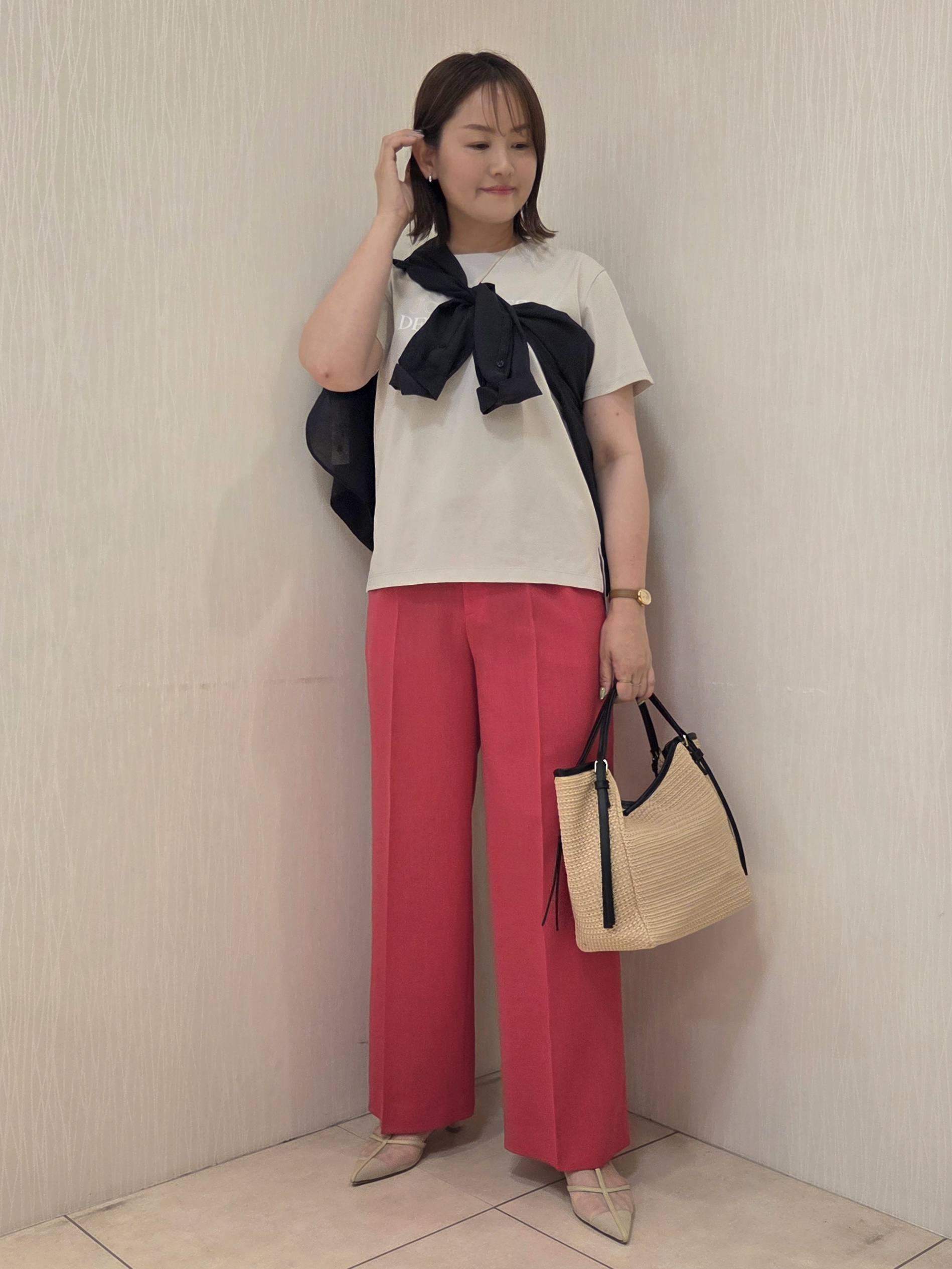 naokoさんの「UNTITLED｜◆【2WAY/マシンウォッシャブル】カシュクールデザインシャツ」を使ったコーディネート