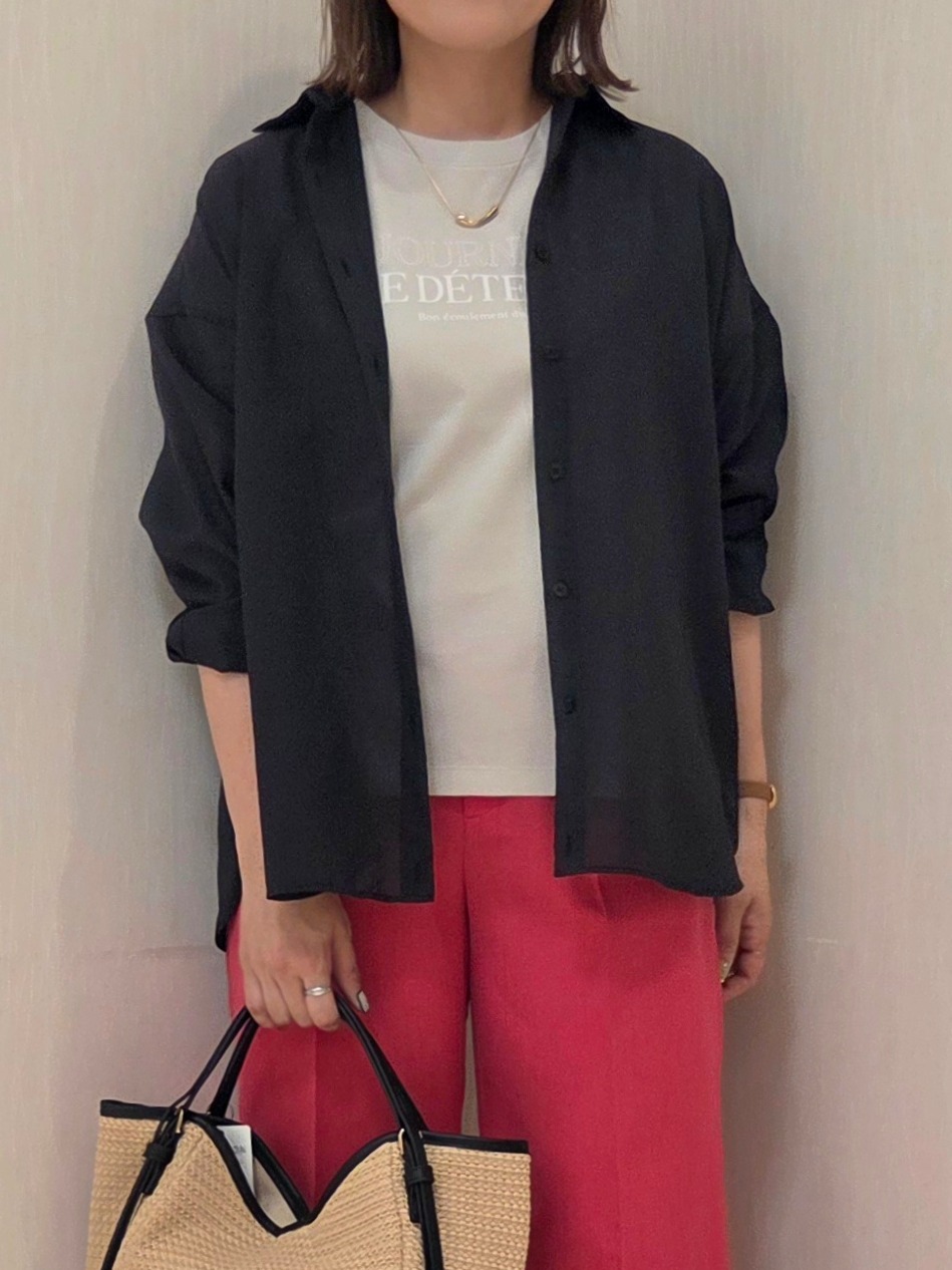 naokoさんの「UNTITLED｜◆【2WAY/マシンウォッシャブル】カシュクールデザインシャツ」を使ったコーディネート