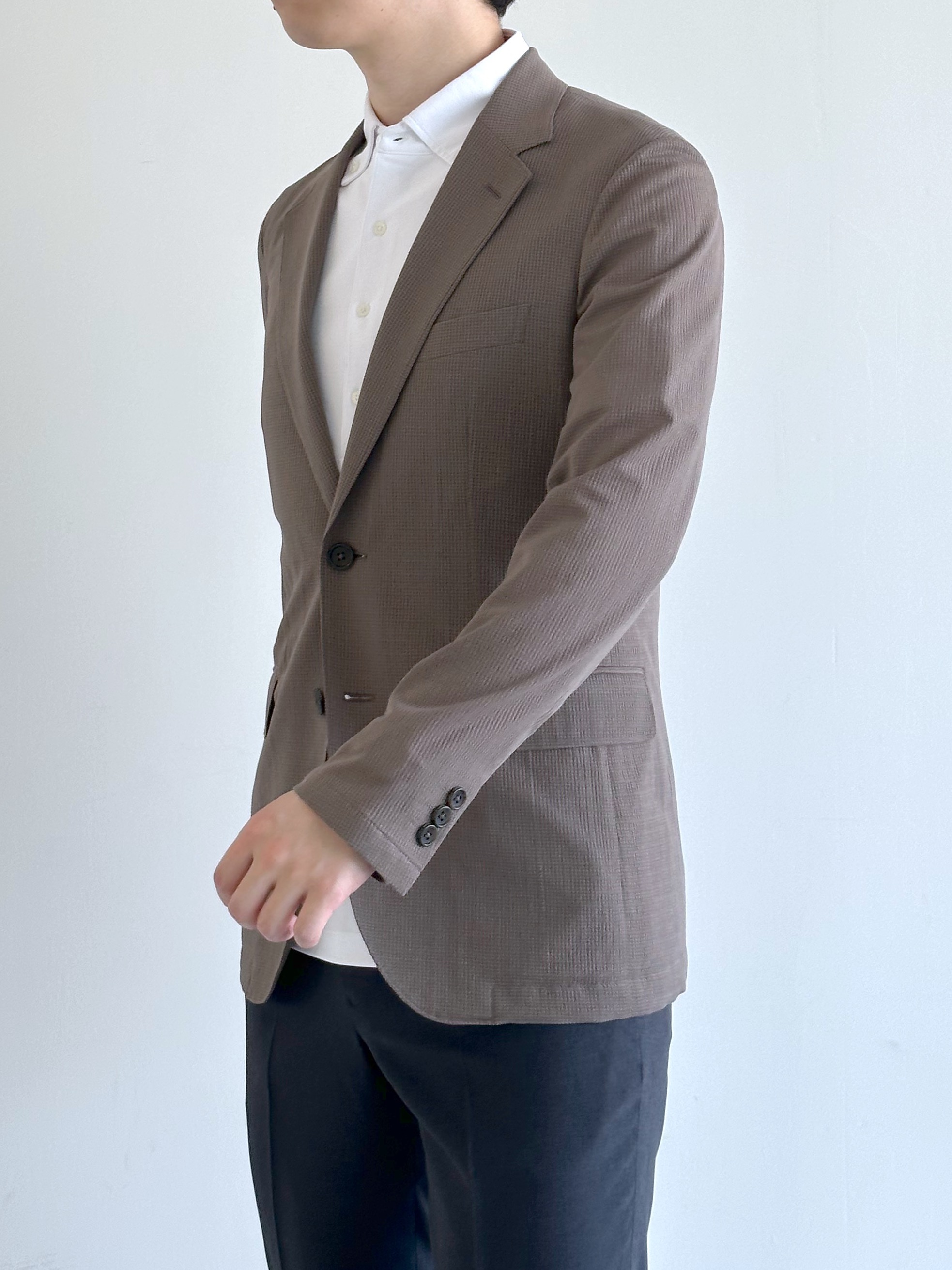 イッシーさんの「TAKEO KIKUCHI｜【Begin5月号掲載/通気性】トリコットサッカー ジャケット」を使ったコーディネート