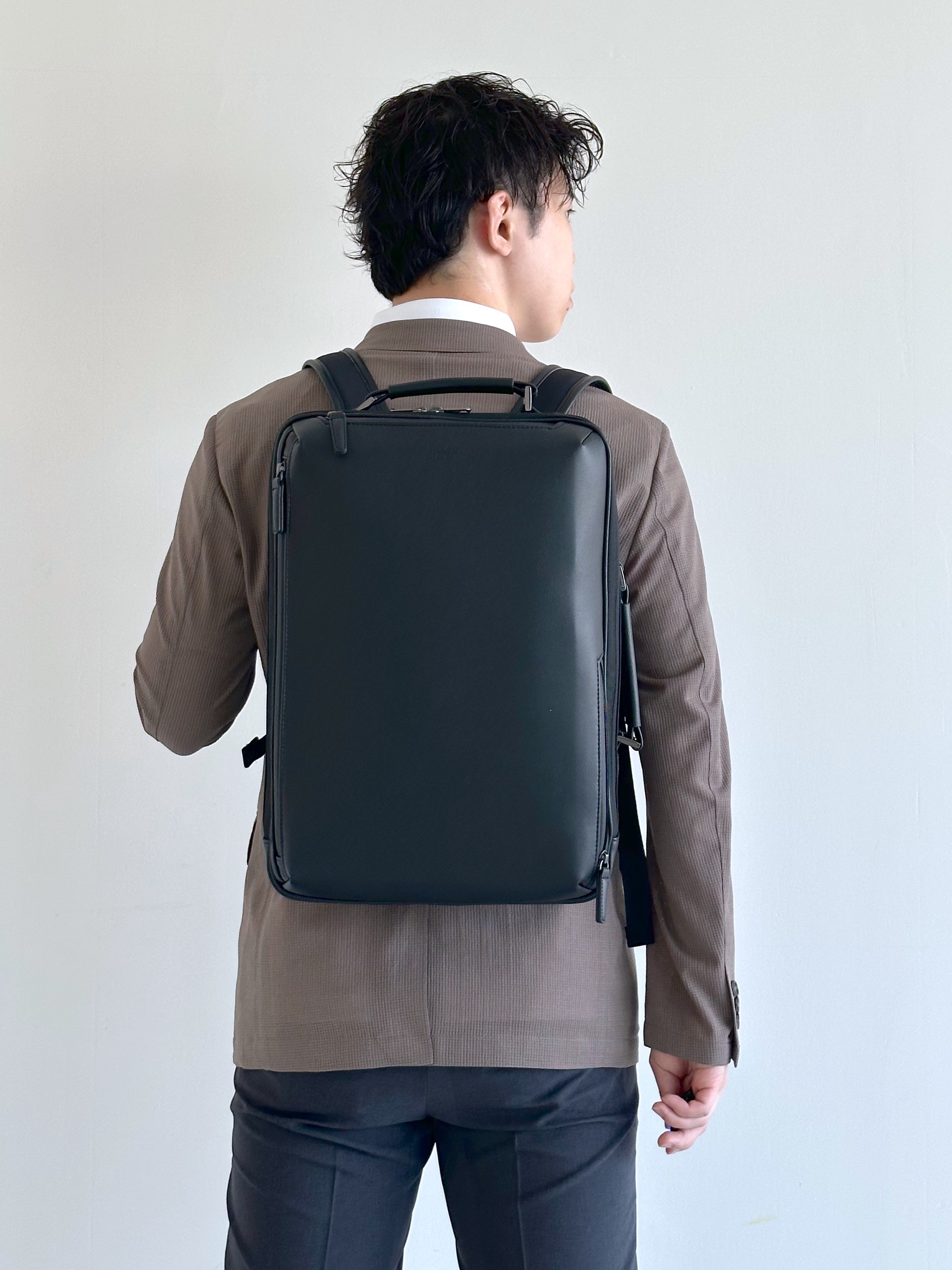 イッシーさんの「TAKEO KIKUCHI｜【Begin5月号掲載/通気性】トリコットサッカー ジャケット」を使ったコーディネート