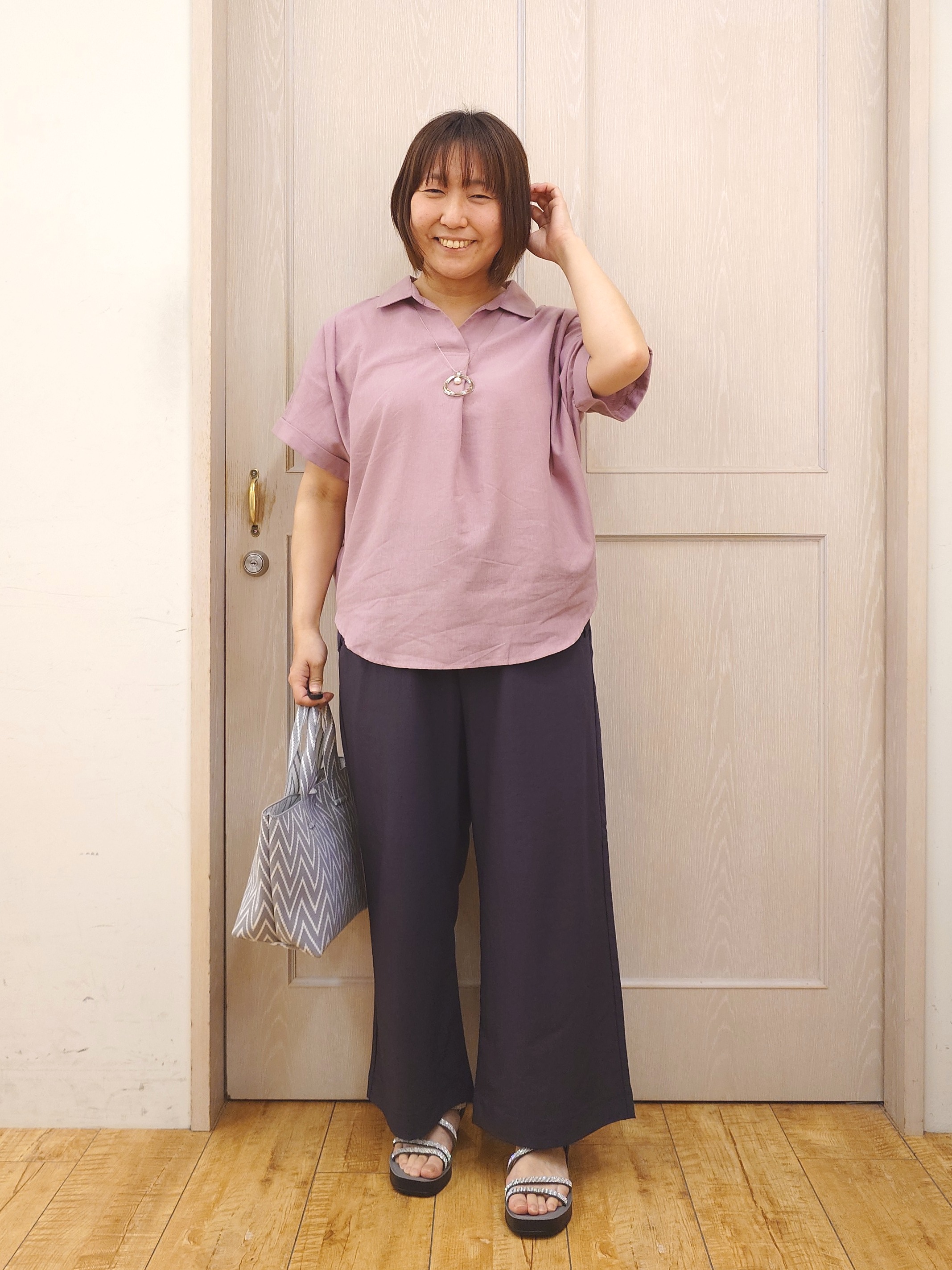 とろろさんの「SHOO･LA･RUE｜【UV/吸水速乾/抗菌防臭】インせず着られる フレンチリネンスキッパーシャツ」を使ったコーディネート