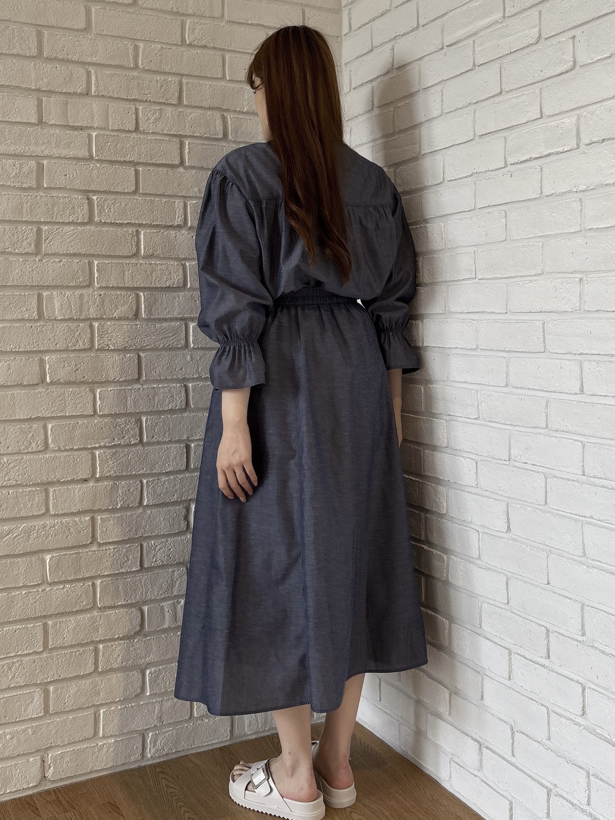 sayaさんの「grove｜【イージーケア】麻混スタンドギャザーシャツ」を使ったコーディネート