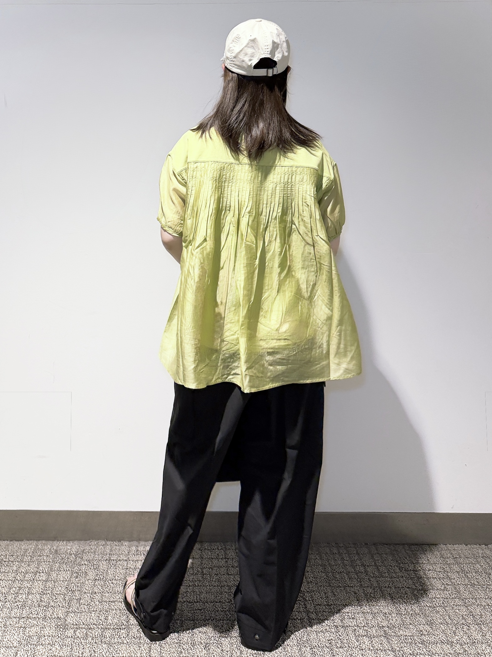 みーさんの「grove｜【UVカット】体型カバー叶う、バックプリーツTシャツ」を使ったコーディネート