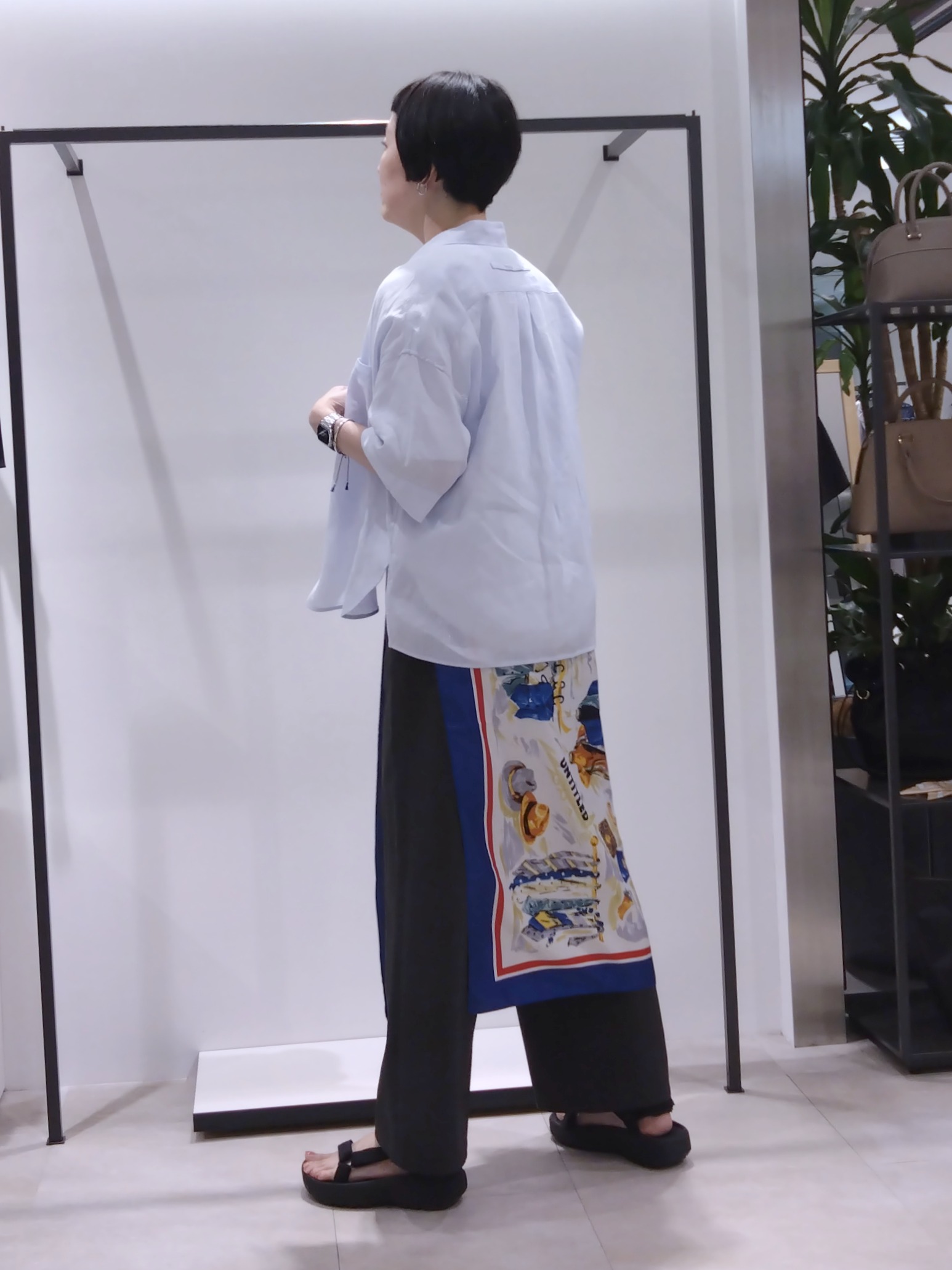 まちこさんの「UNTITLED｜【TICCA】リネン半袖シャツ」を使ったコーディネート