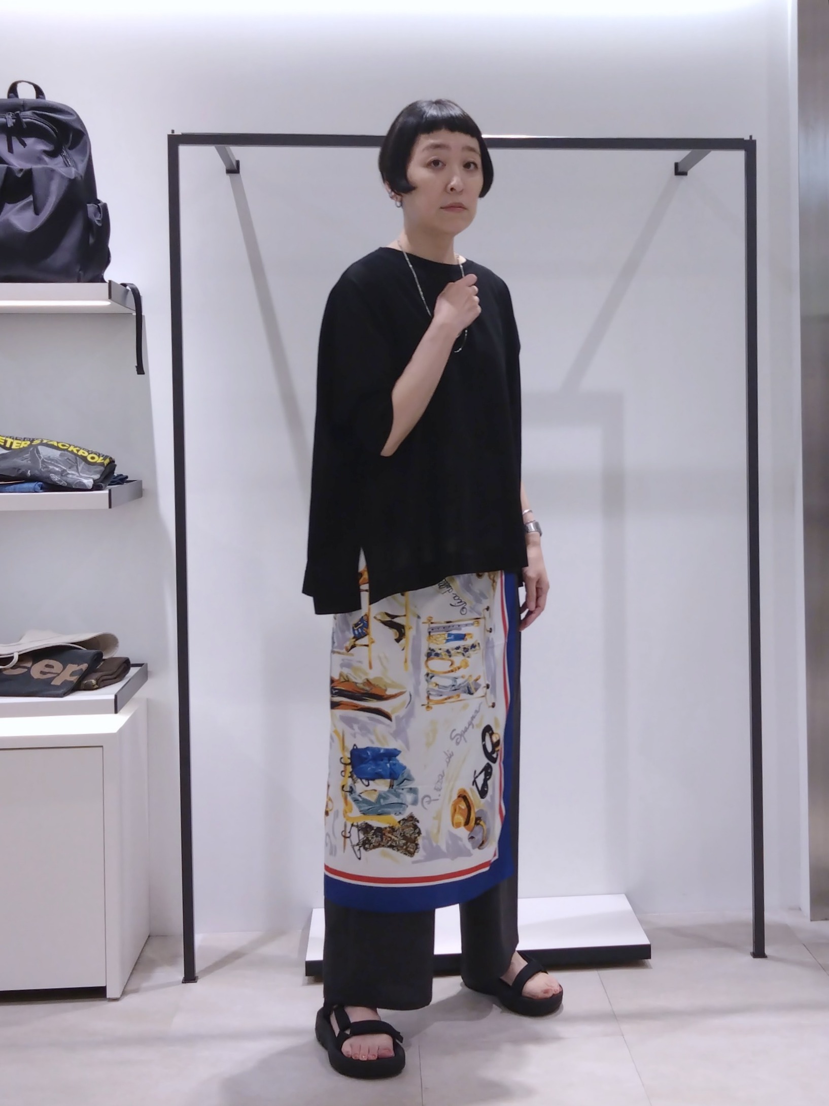 まちこさんの「UNTITLED｜【アンサンブル可/洗える】シアーレーヨンニット」を使ったコーディネート