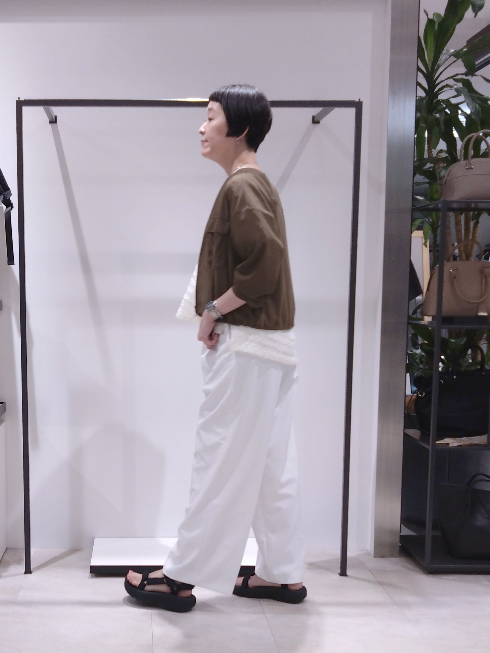まちこさんの「UNTITLED｜◆【洗える】シアーブルゾン」を使ったコーディネート