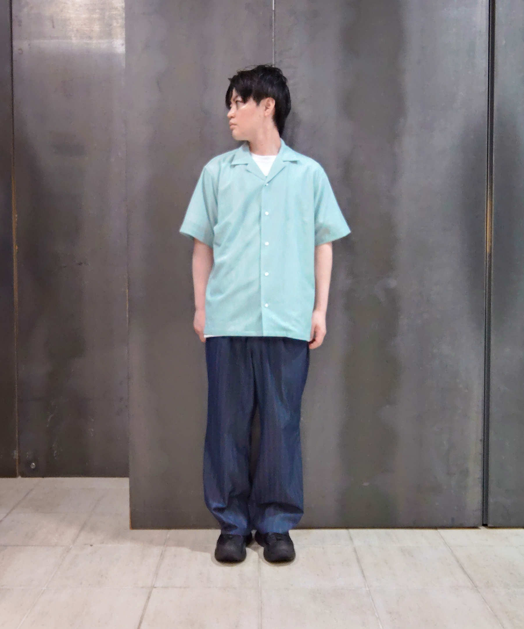 shiominさんの「TAKEO KIKUCHI｜【通気性】トリコットサッカー オープンカラー シャツ」を使ったコーディネート