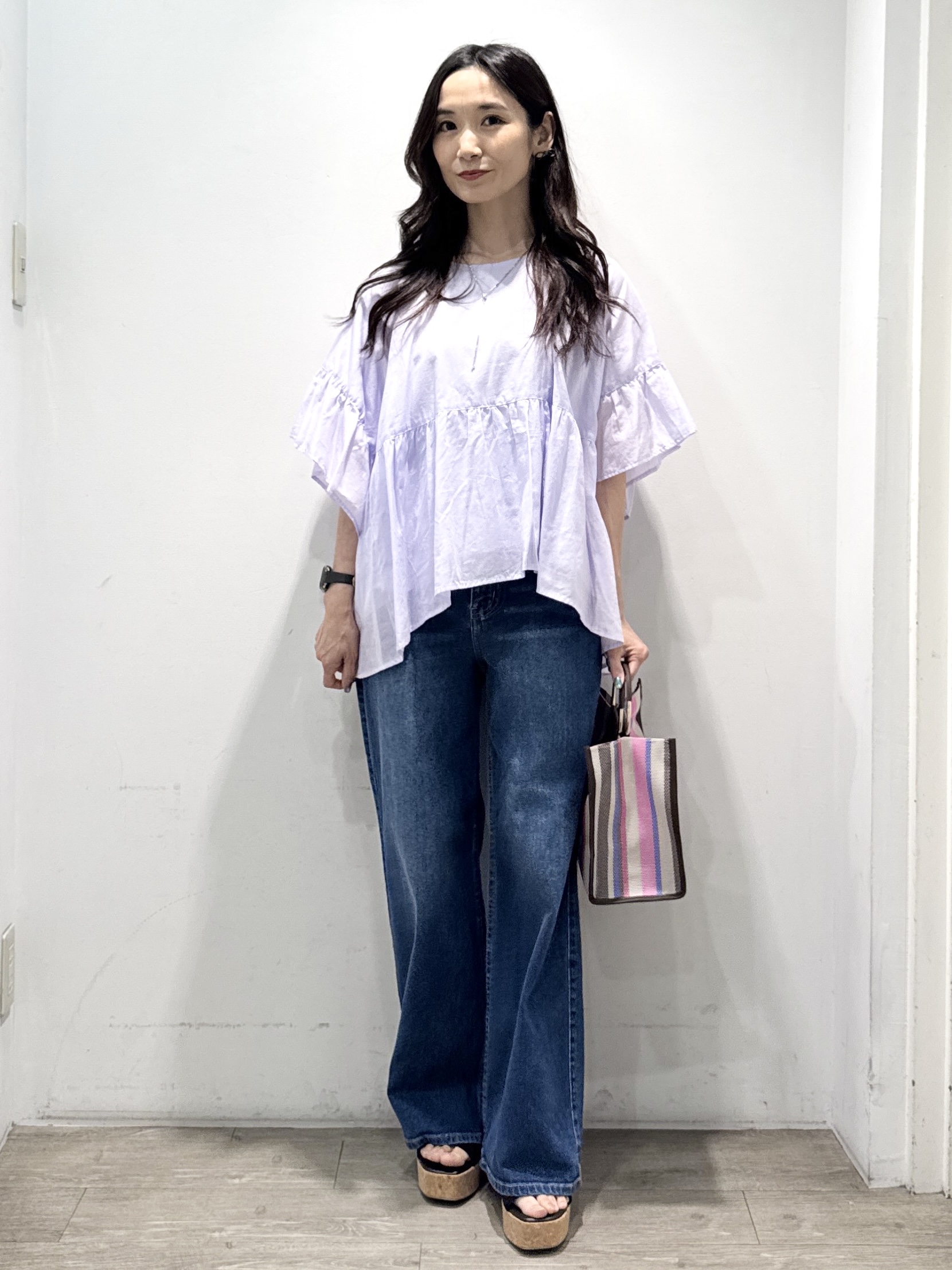 yuicciさんの「OPAQUE.CLIP｜フリルペプラムブラウス【洗濯機OK】」を使ったコーディネート