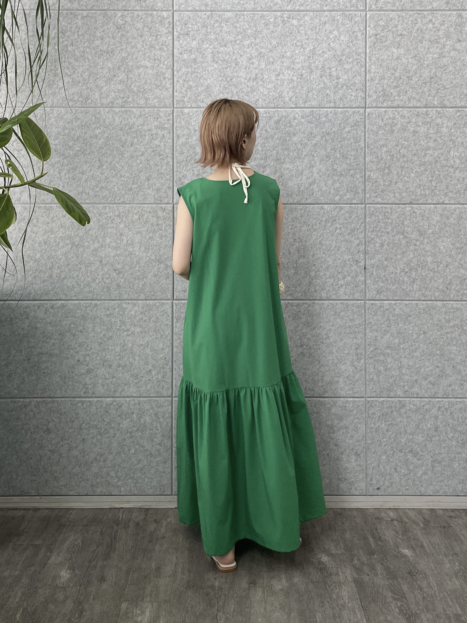 mikuさんの「INDIVI｜2WAYスキッパーワンピース【再入荷／接触冷感】」を使ったコーディネート