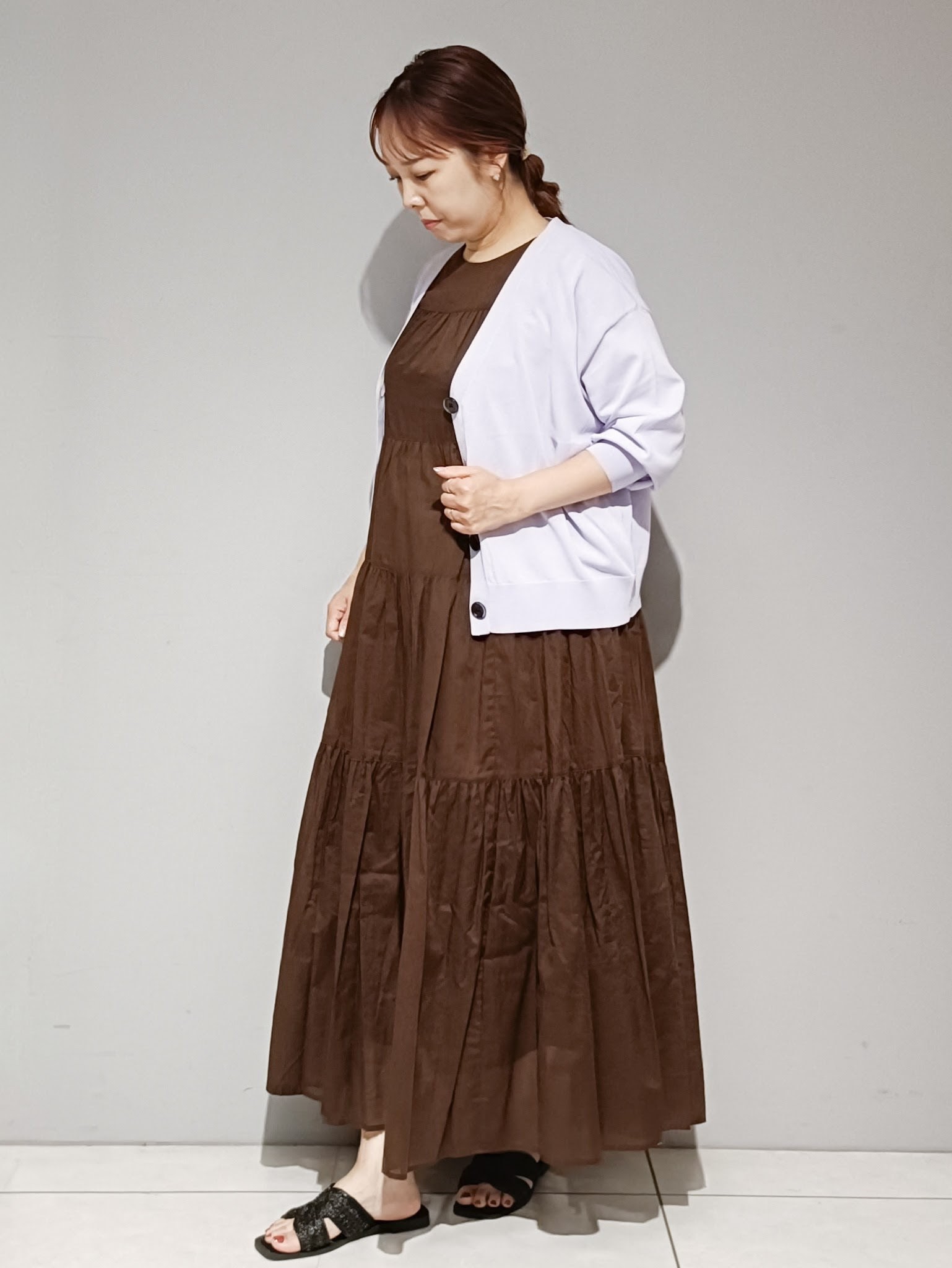 kaoriさんの「OPAQUE.CLIP｜【UV／接触冷感】Vネックリラクシーニットカーディガン《洗濯機OK／抗ピル》」を使ったコーディネート