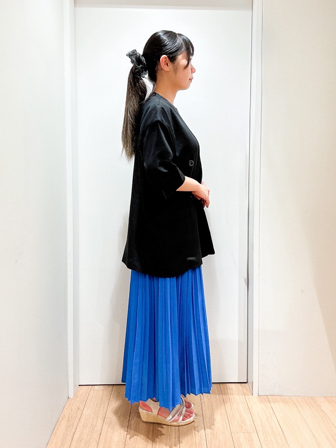 Yumeさんの「grove｜【洗濯機OK/ひんやり】軽く羽織れるハーフスリーブジャケット」を使ったコーディネート