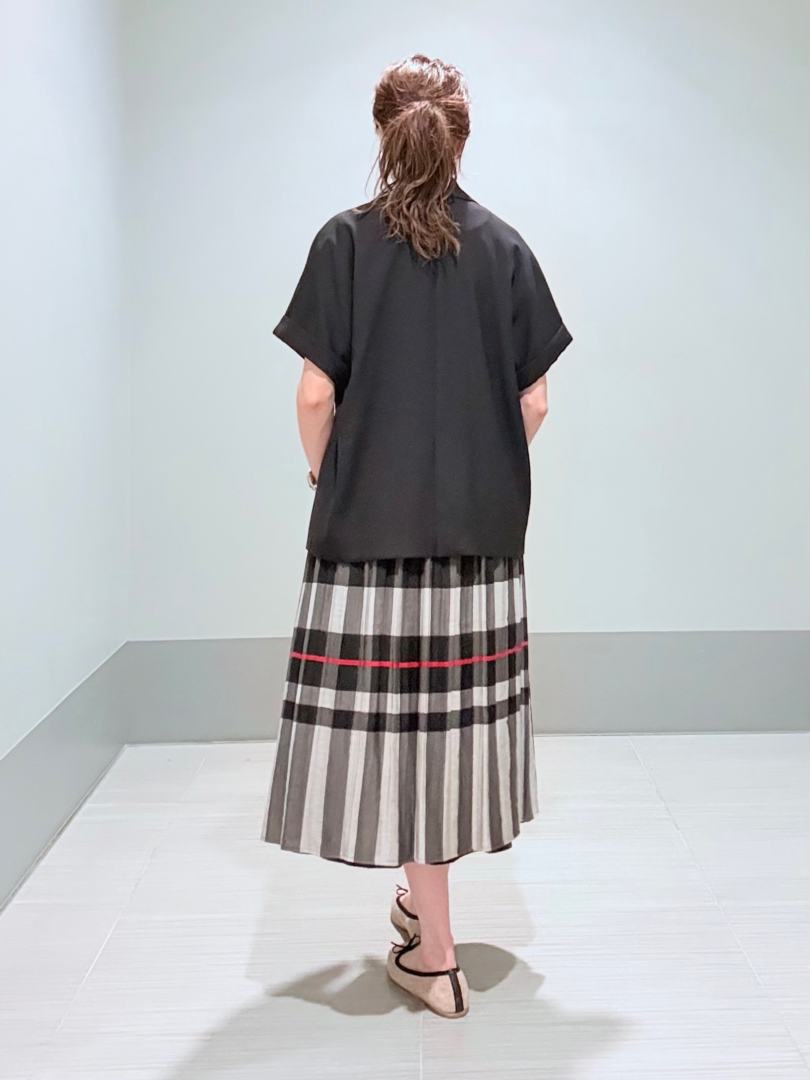 Yamaさんの「DRESSTERIOR｜【セットアップ可/UVカット/接触冷感/吸水速乾】ウォッシャブル リネンライクドルマンジャケット」を使ったコーディネート