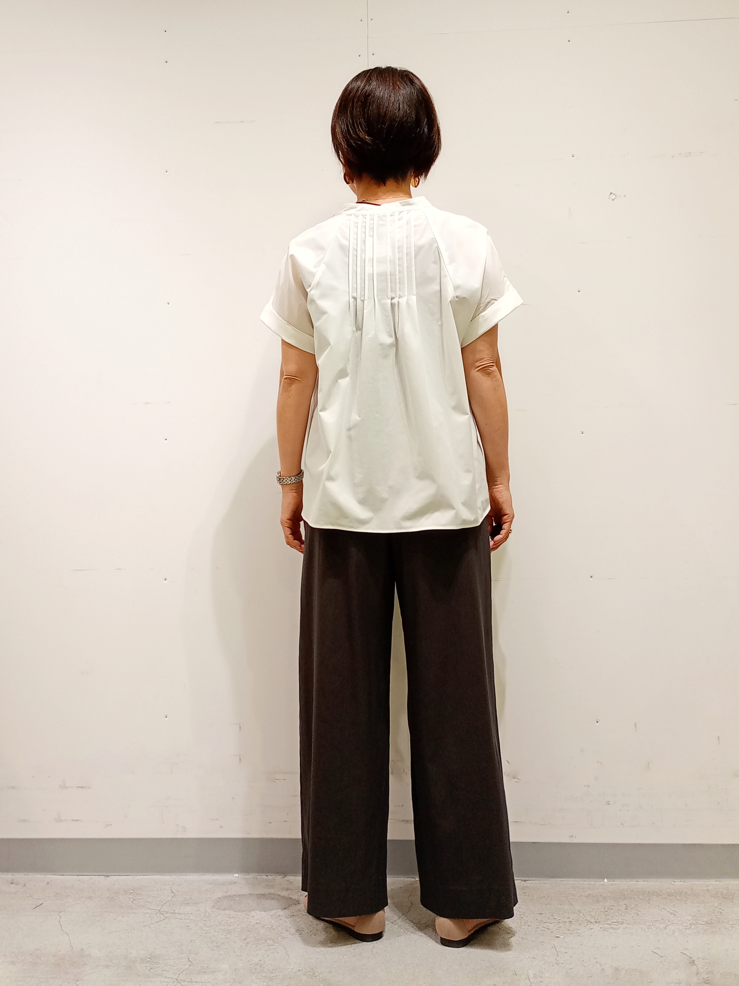 Kさんの「INDIVI｜【撥水／UVケア／SETUP可能】軽量タックスキッパーブラウス」を使ったコーディネート
