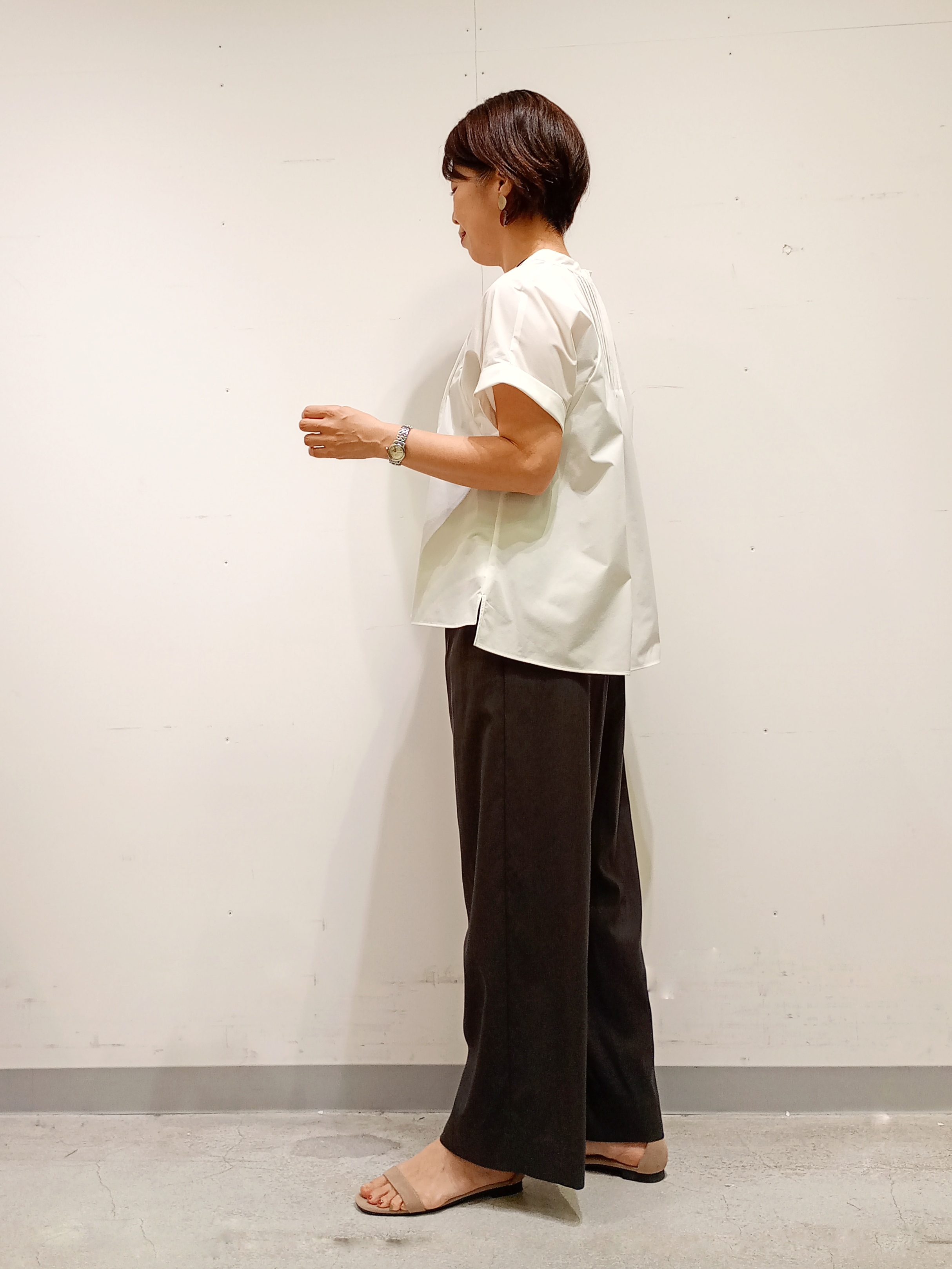 Kさんの「INDIVI｜【撥水／UVケア／SETUP可能】軽量タックスキッパーブラウス」を使ったコーディネート