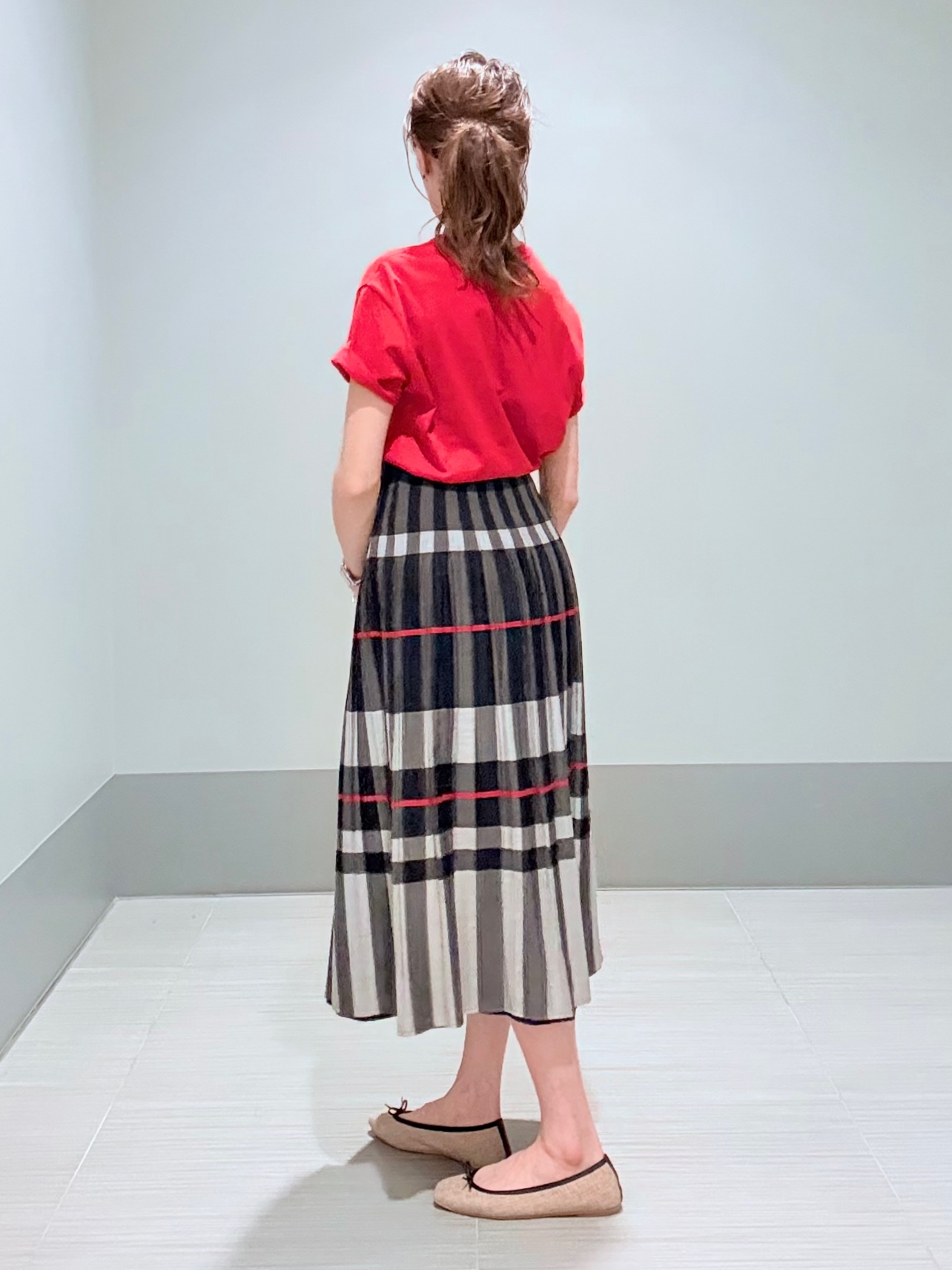Yamaさんの「DRESSTERIOR｜ル ミラクルロゴT」を使ったコーディネート
