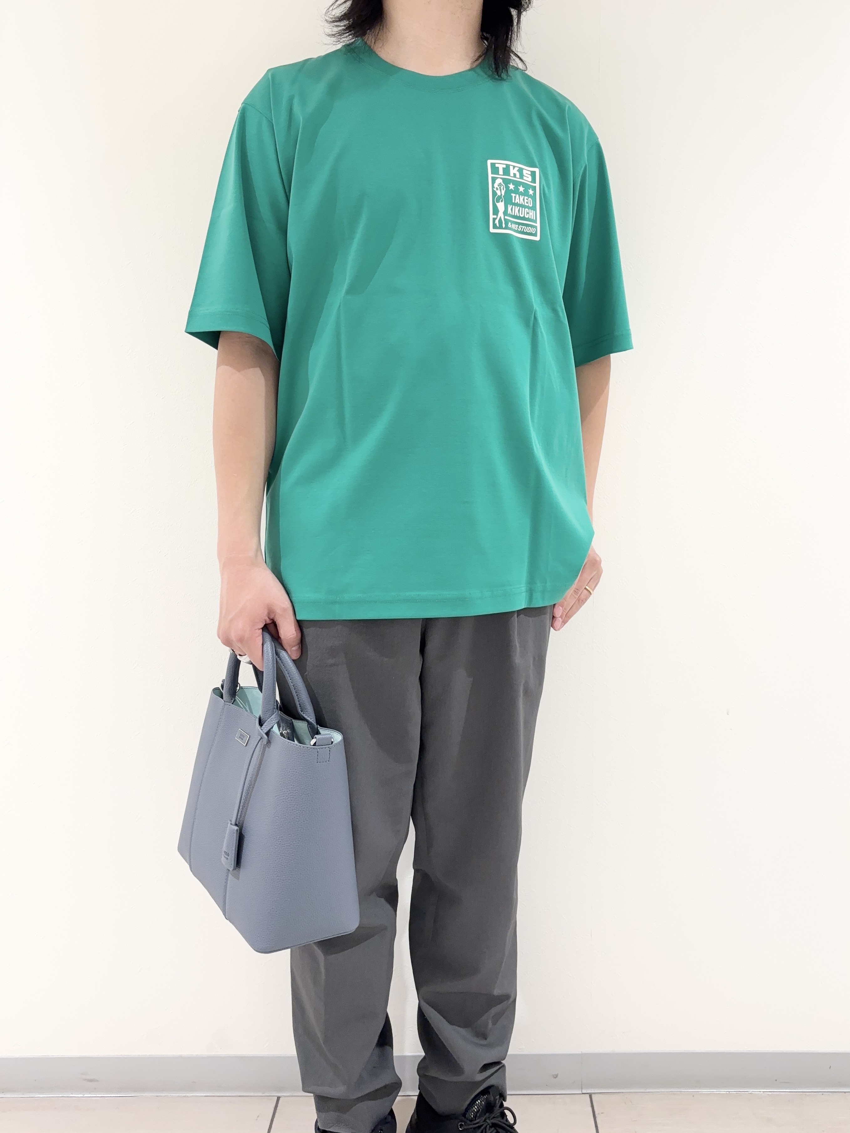 及川さんの「TAKEO KIKUCHI｜【BOWLER HAT LABEL】アイスクリアコットン ラッキーセブン 半袖Tシャツ」を使ったコーディネート