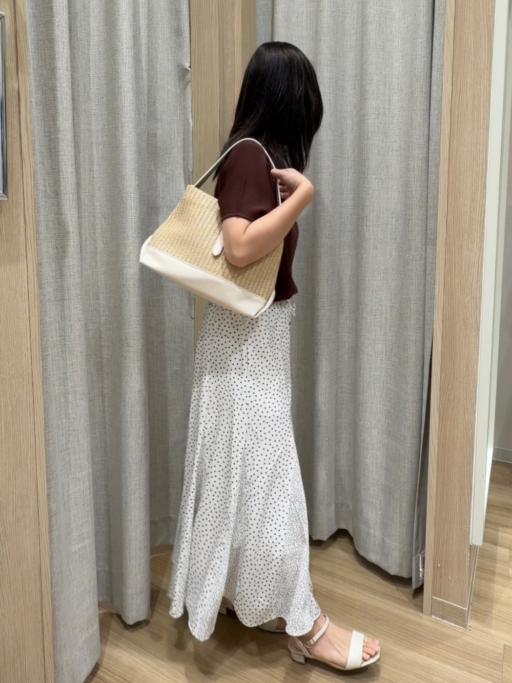 Fumikaさんの「grove｜【シリーズ累計36万枚！名品ニット】やわらかドライタッチ ドルマンニット」を使ったコーディネート