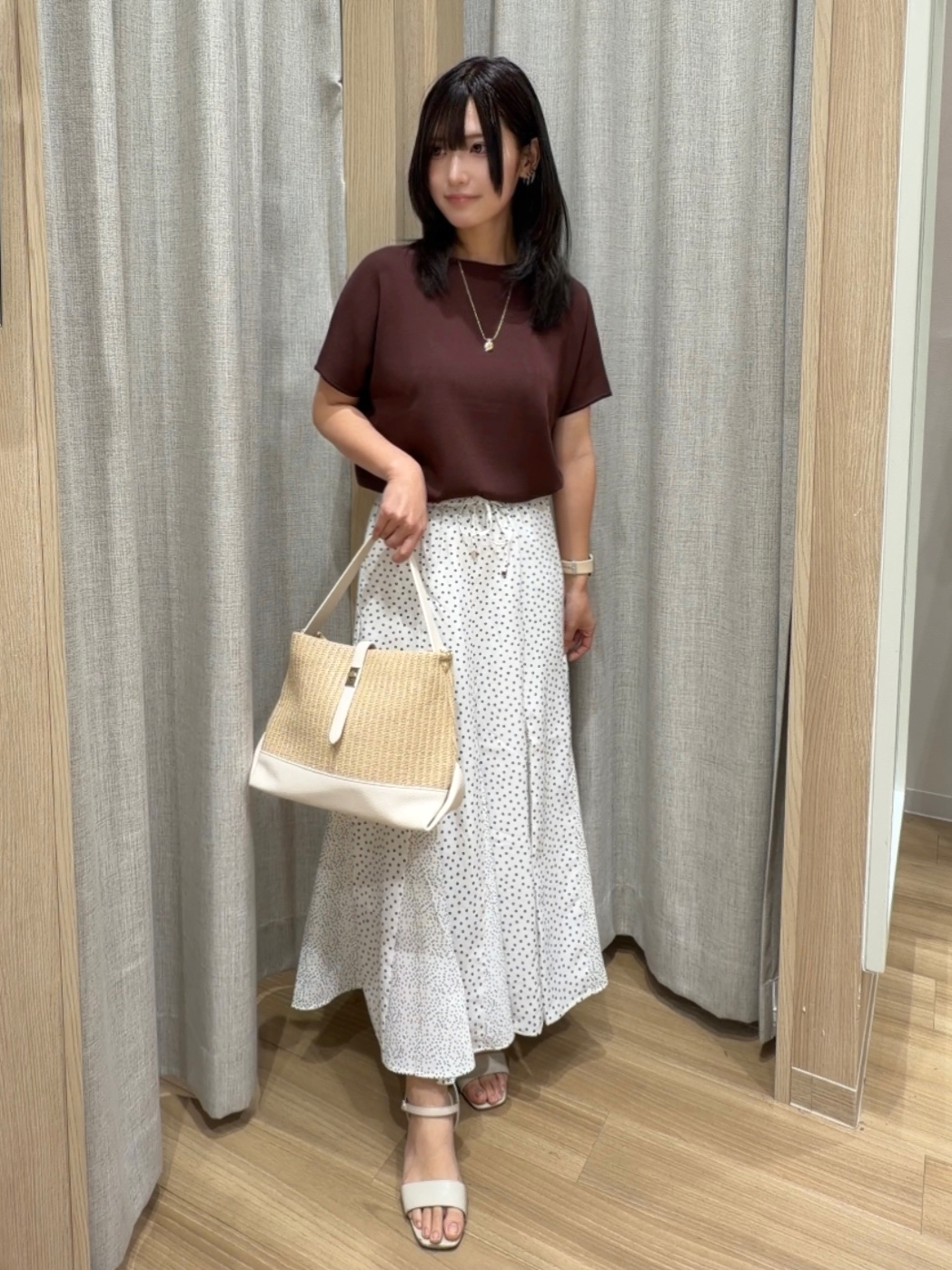 Fumikaさんの「grove｜【シリーズ累計36万枚！名品ニット】やわらかドライタッチ ドルマンニット」を使ったコーディネート