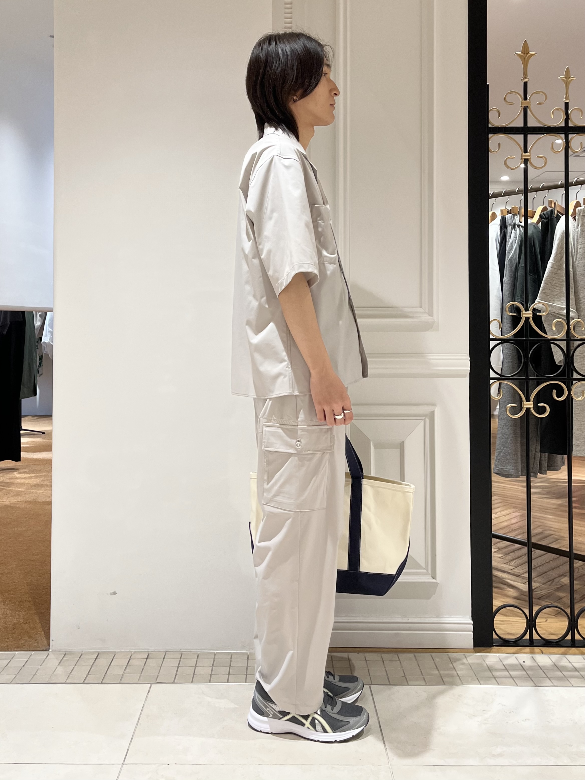 Watanabeさんの「DRESSTERIOR｜◆【セットアップ可/ウォッシャブル】SOLOTEX ストレッチパンツ」を使ったコーディネート