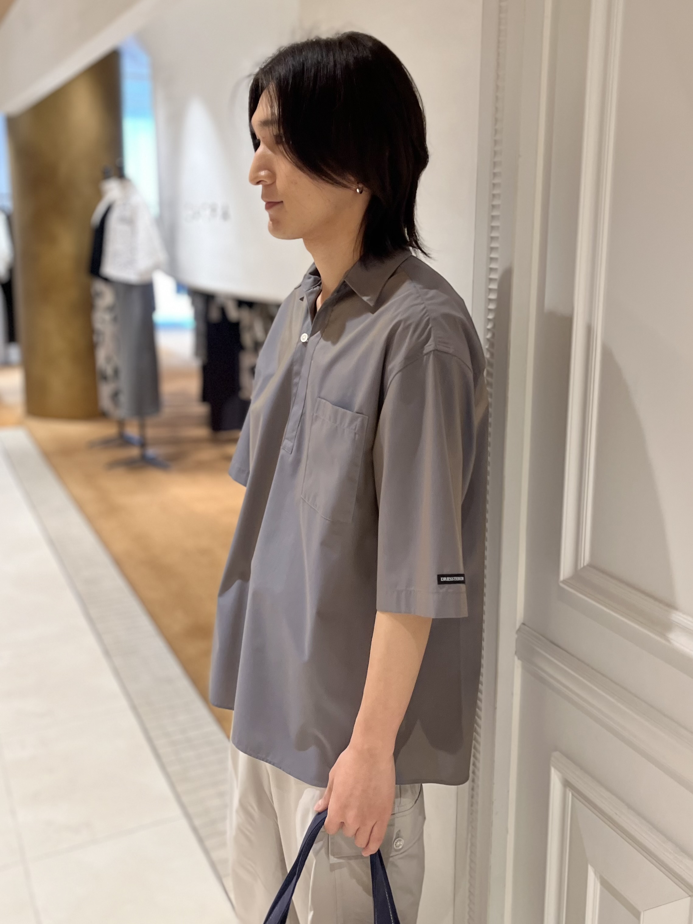 Watanabeさんの「DRESSTERIOR｜◆イージーケア プルオーバーシャツ」を使ったコーディネート