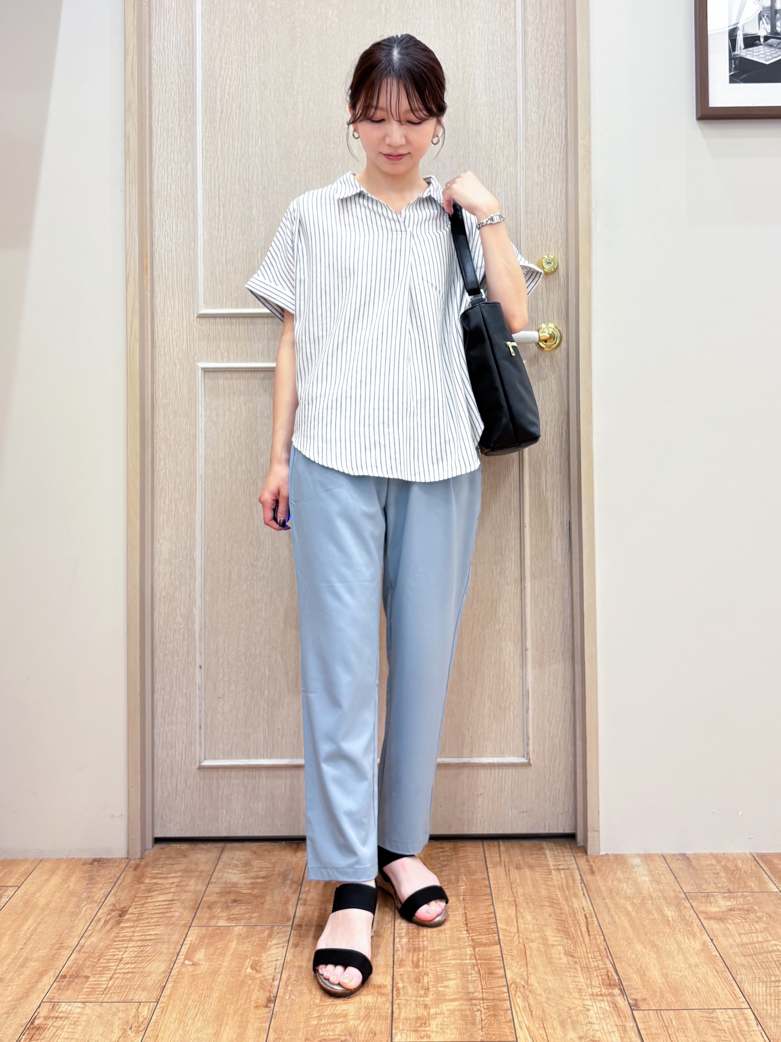 なみさんの「SHOO･LA･RUE｜【UV/吸水速乾/抗菌防臭】インせず着られる フレンチリネンスキッパーシャツ」を使ったコーディネート