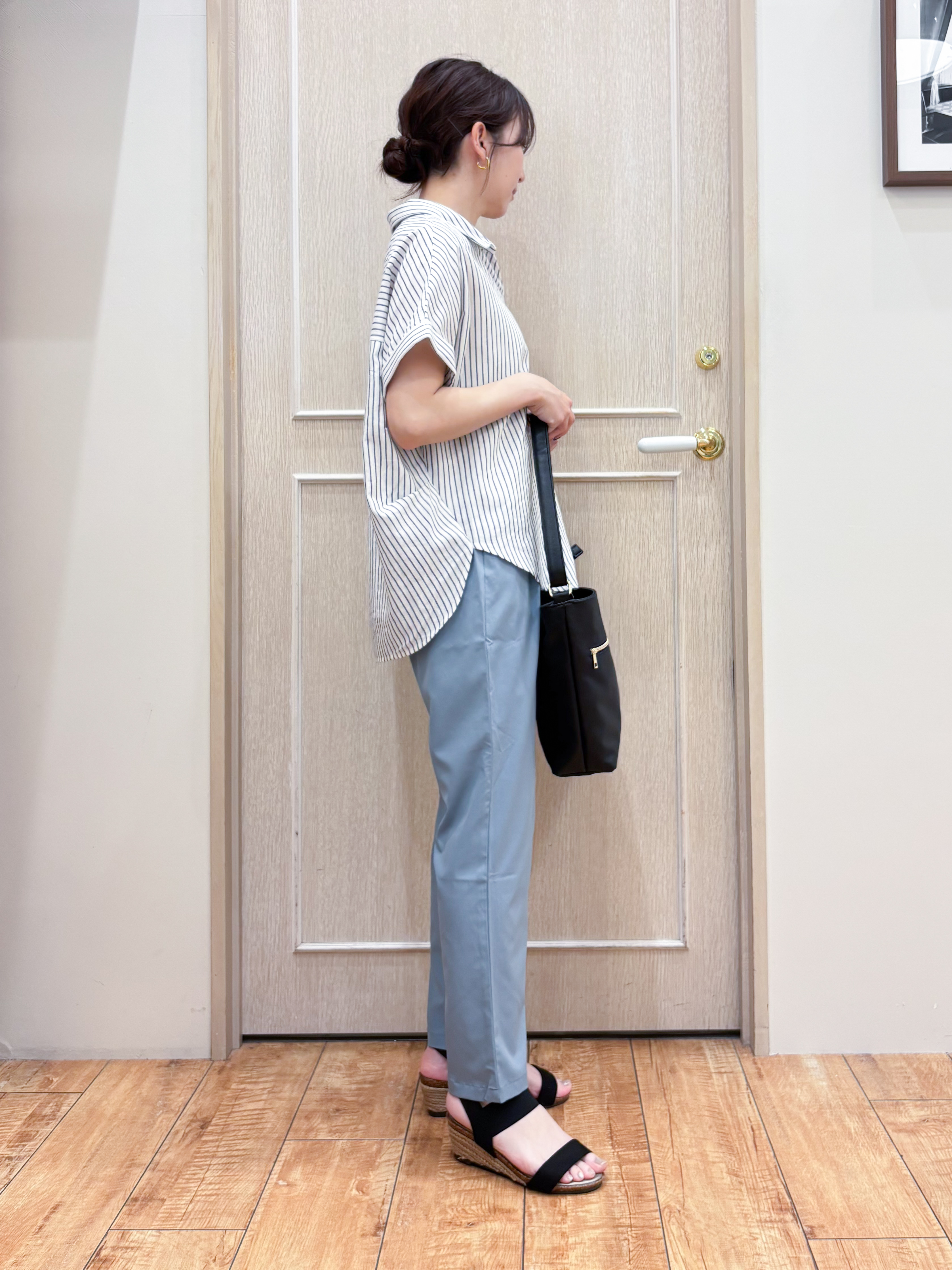 なみさんの「SHOO･LA･RUE｜【UV/吸水速乾/抗菌防臭】インせず着られる フレンチリネンスキッパーシャツ」を使ったコーディネート