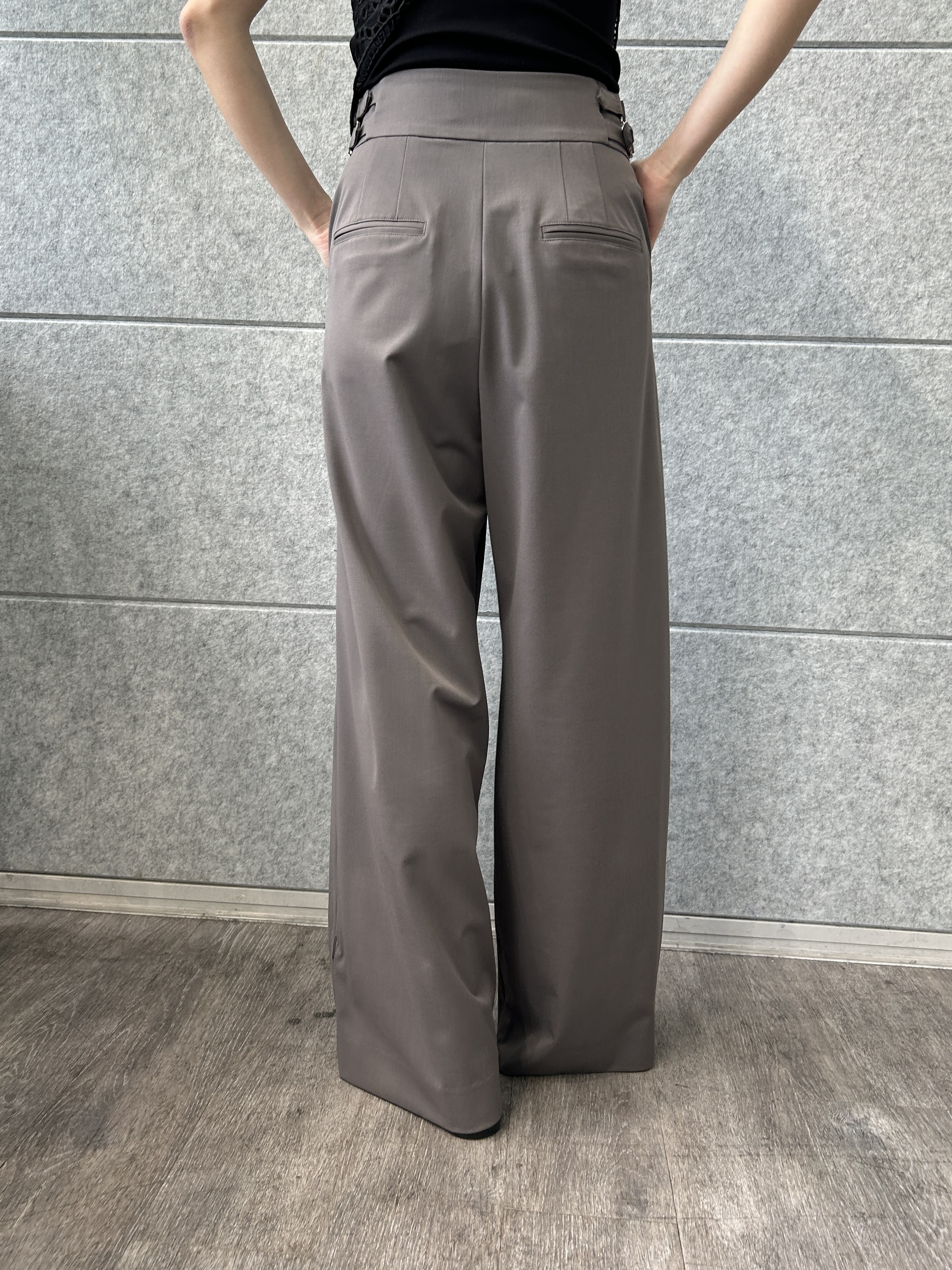harunaさんの「CODE A｜rib zip cardigan」を使ったコーディネート