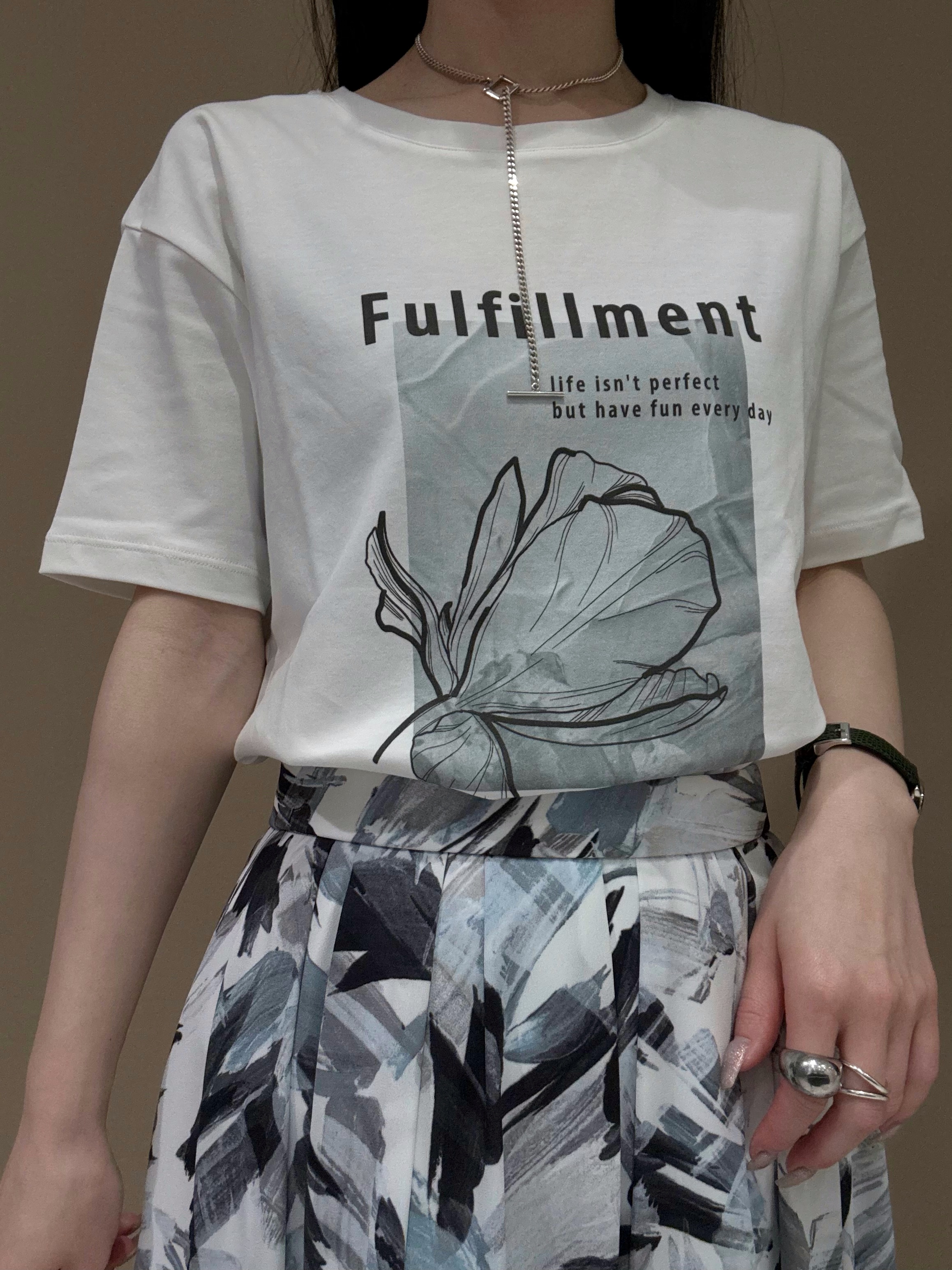 KEIKOさんの「INDIVI｜【UVケア／選べるグラフィック】スムースジャージTシャツ」を使ったコーディネート