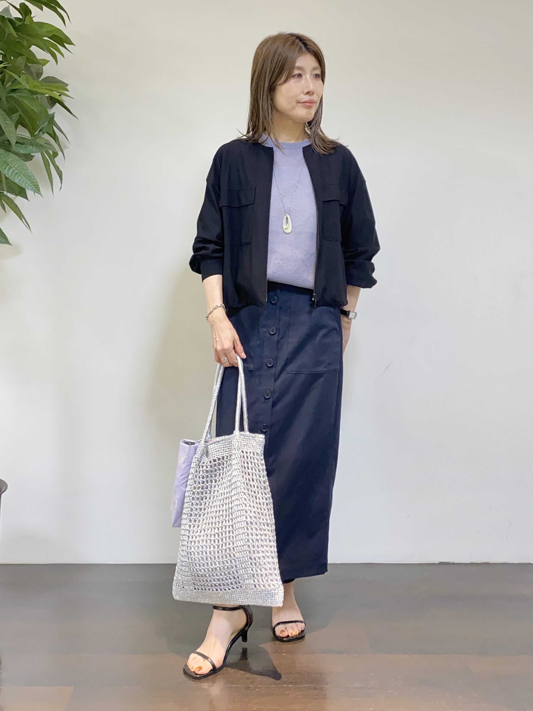 tomoさんの「UNTITLED｜◆【古畑星夏さん着用/洗える】シアーブルゾン」を使ったコーディネート