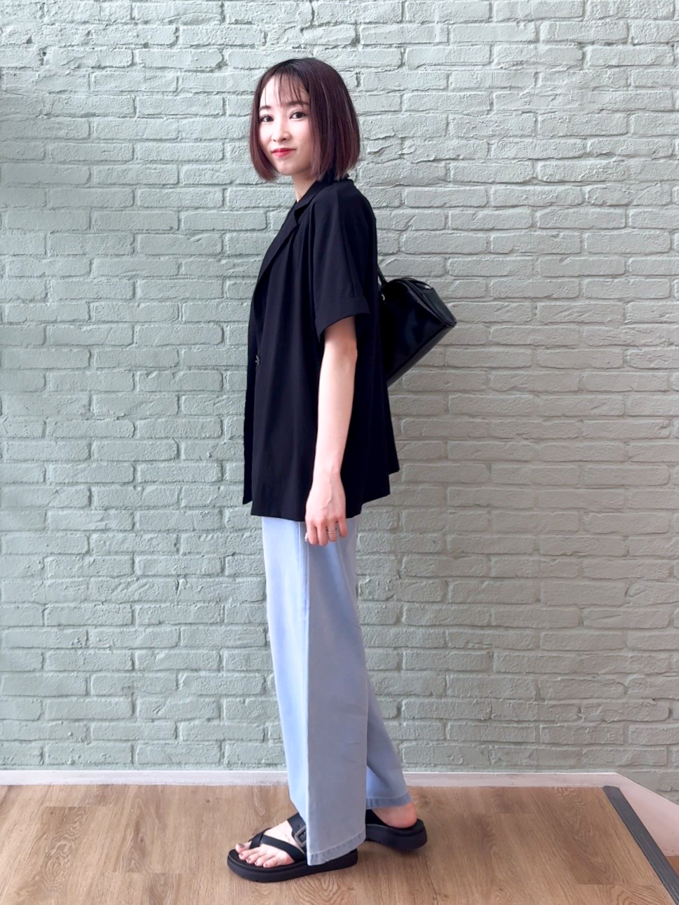 𝐜𝐡𝐢𝐤𝐚さんの「SHOO･LA･RUE｜【高レビュー/洗濯機可/セットアップ可】軽凛(かろりん) 半袖ジャケット」を使ったコーディネート