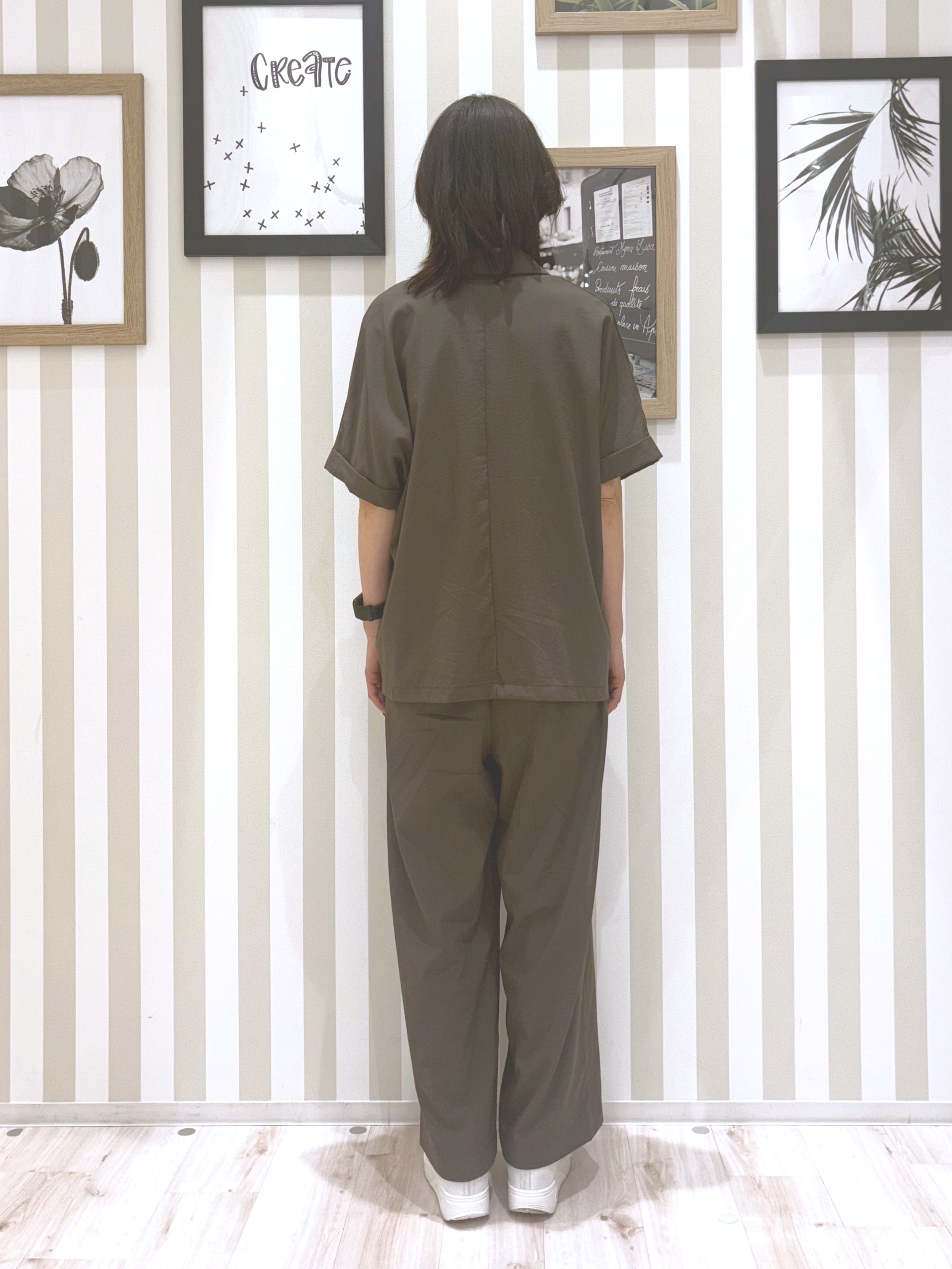 たまごがにさんの「SHOO･LA･RUE｜【高レビュー/洗濯機可/セットアップ可】軽凛(かろりん) 半袖ジャケット」を使ったコーディネート